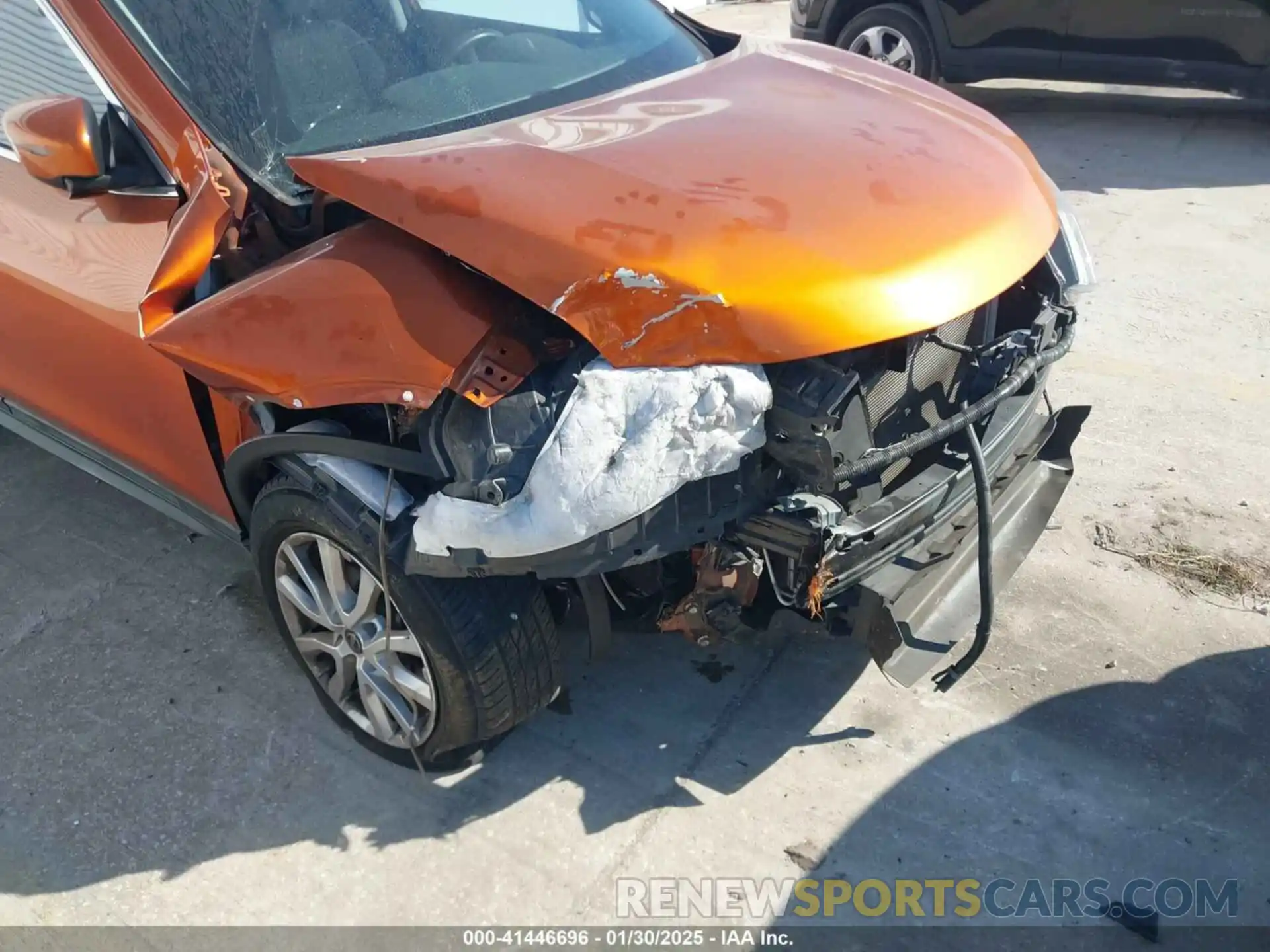 6 Photograph of a damaged car 5N1AT2MT0KC703638 NISSAN ROGUE 2019