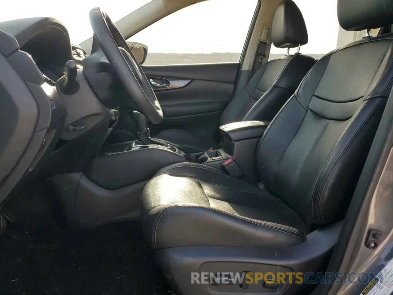 7 Photograph of a damaged car 5N1AT2MT0KC706202 NISSAN ROGUE 2019