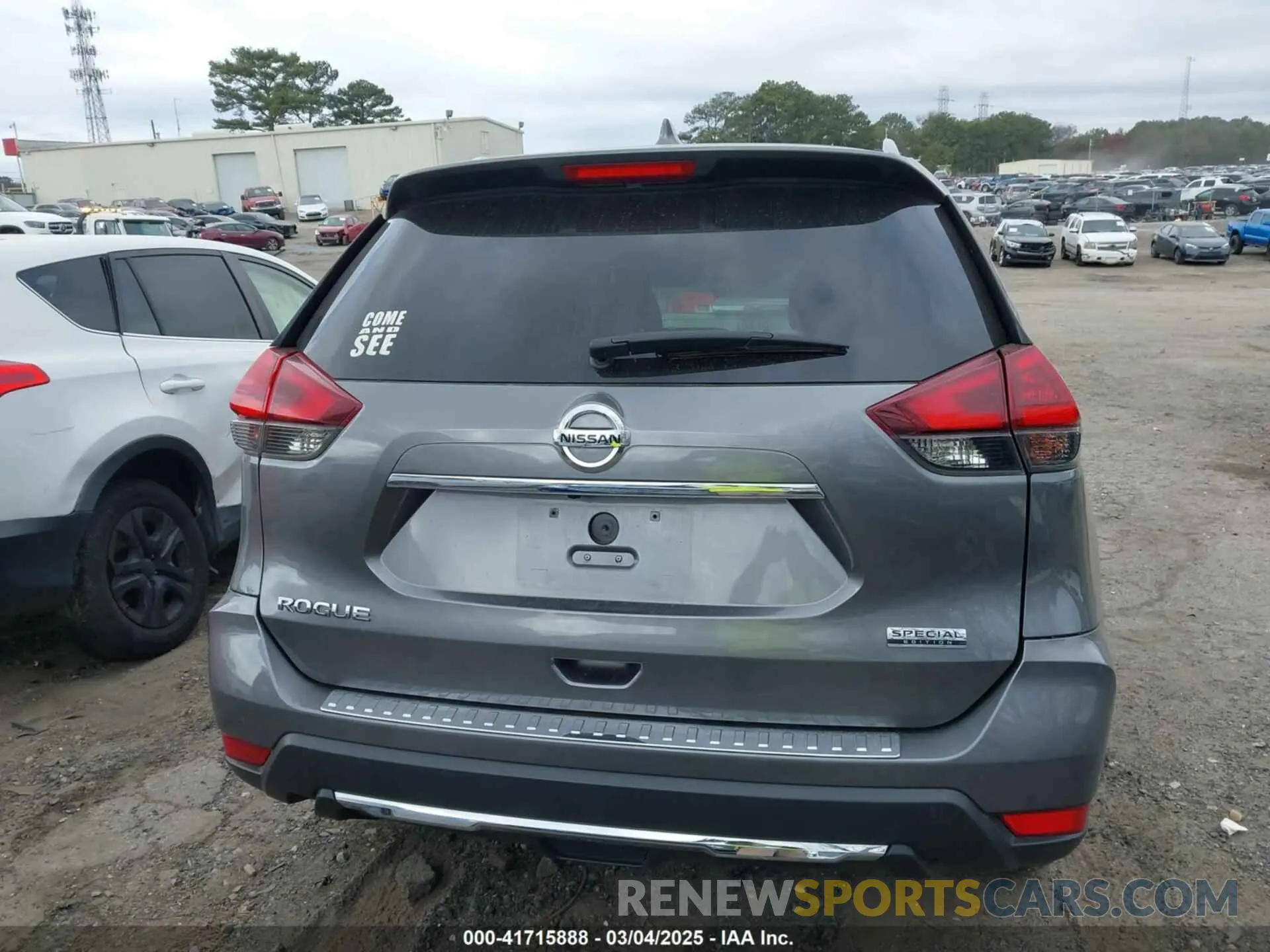 16 Photograph of a damaged car 5N1AT2MT0KC708984 NISSAN ROGUE 2019