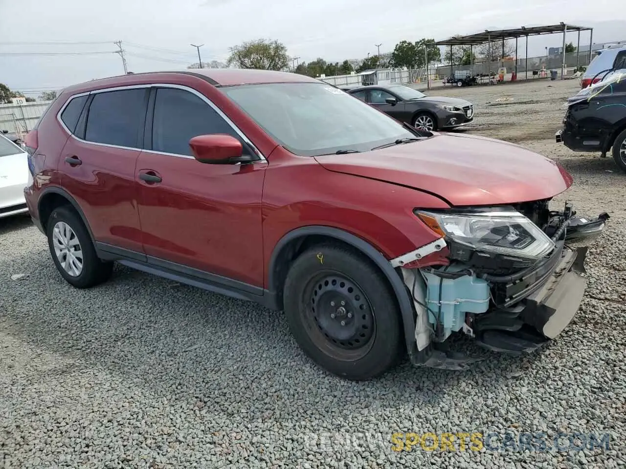 4 Photograph of a damaged car 5N1AT2MT0KC718737 NISSAN ROGUE 2019