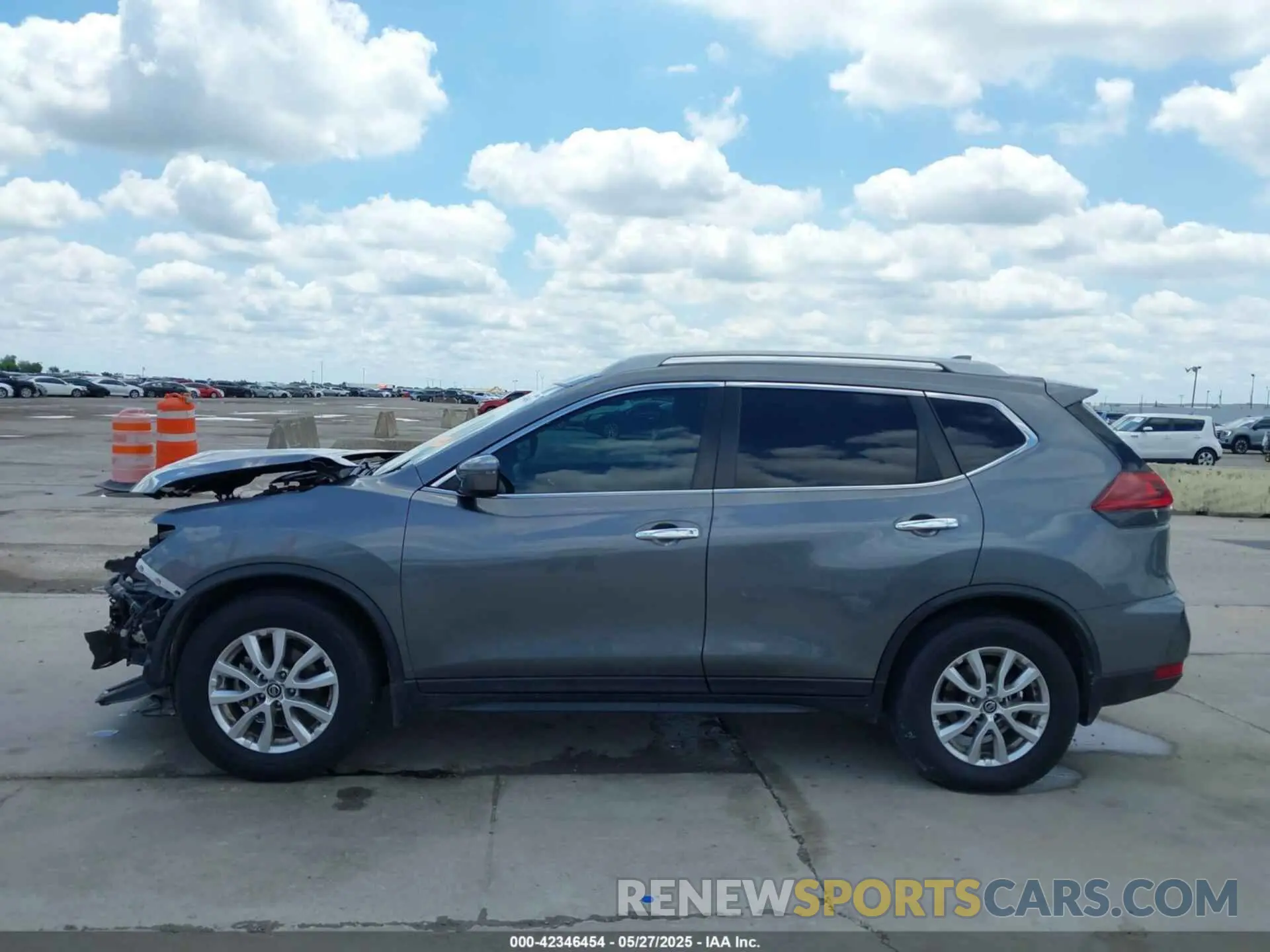 14 Photograph of a damaged car 5N1AT2MT0KC748191 NISSAN ROGUE 2019