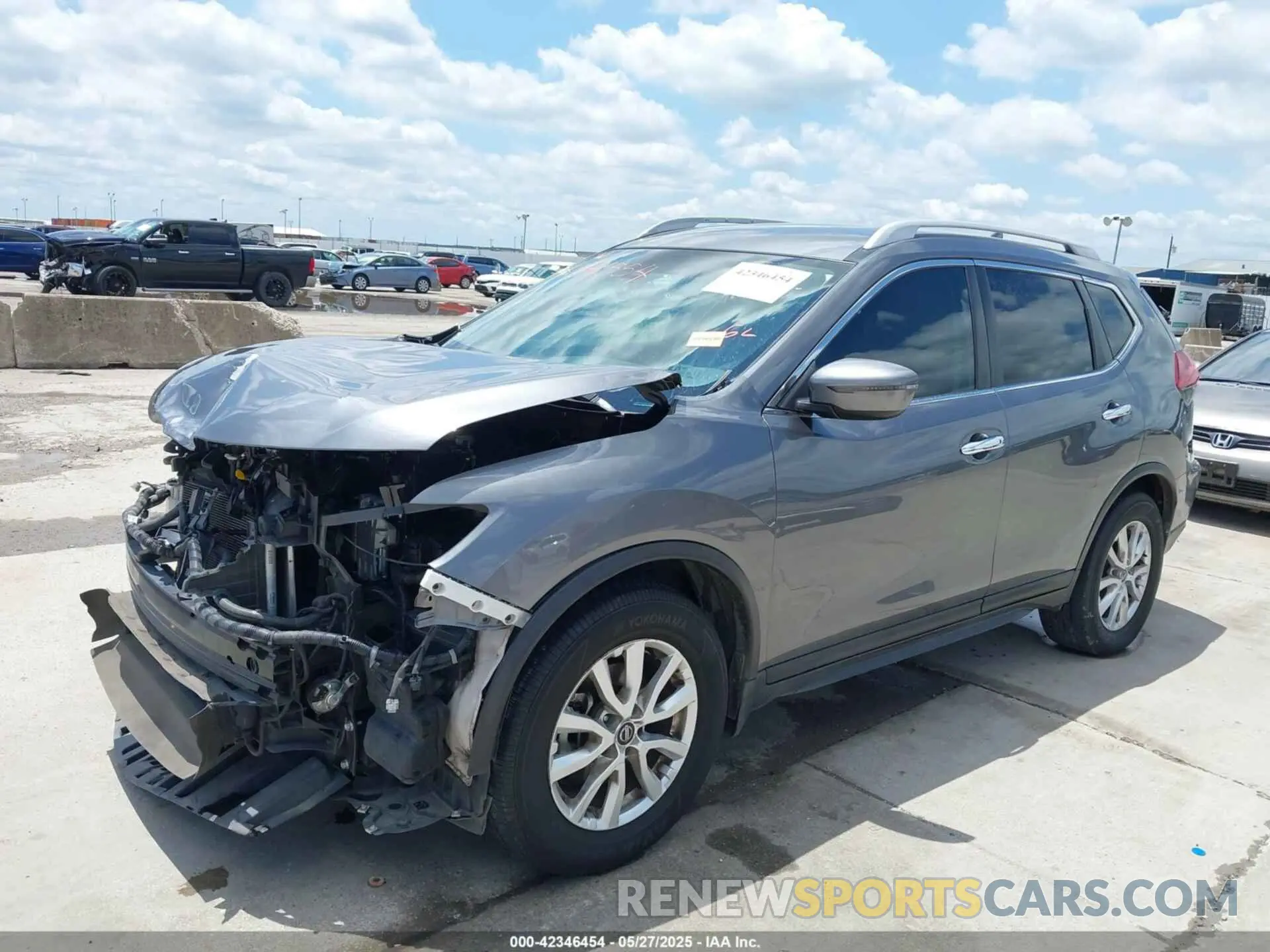 2 Photograph of a damaged car 5N1AT2MT0KC748191 NISSAN ROGUE 2019