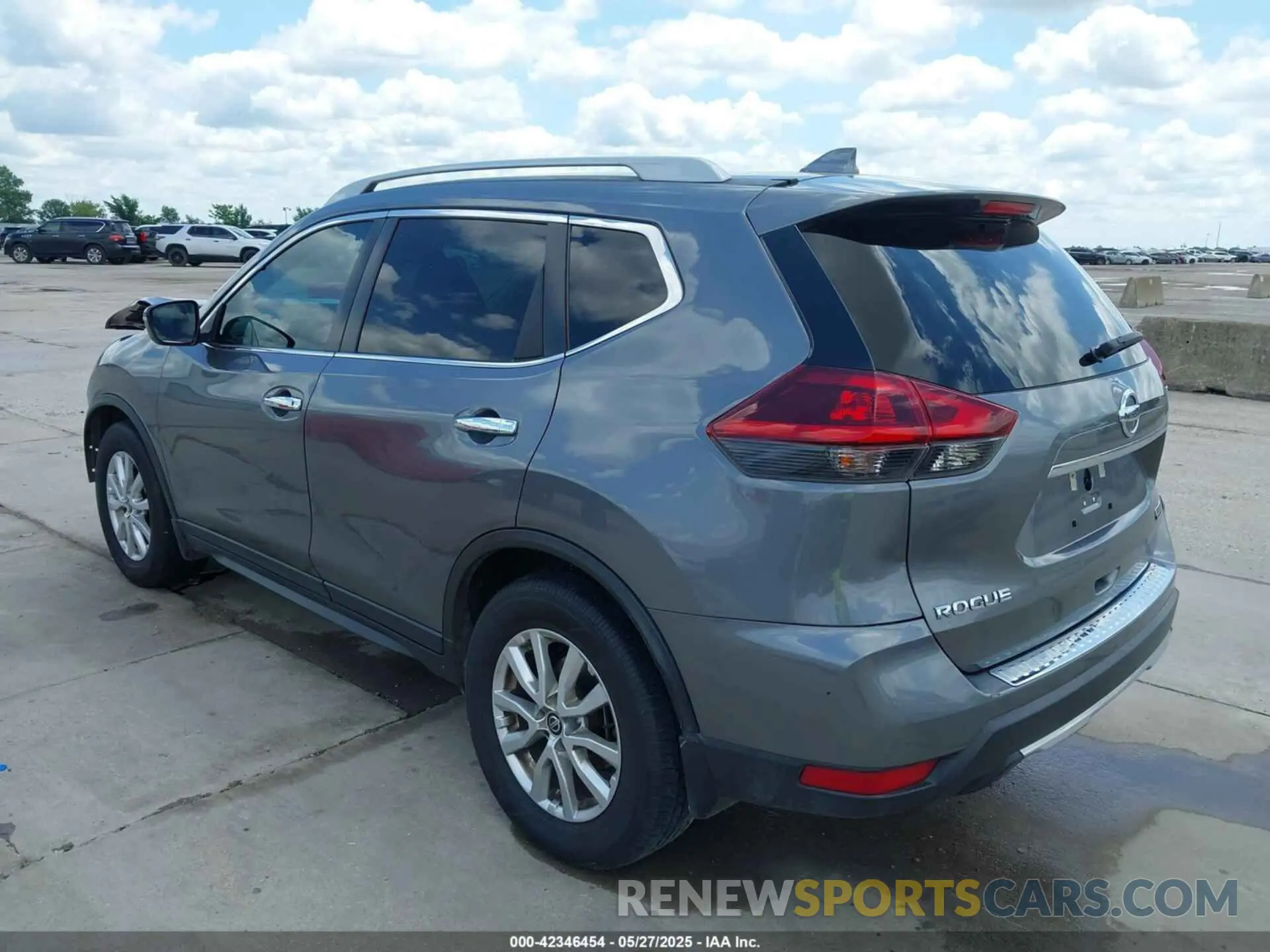 3 Photograph of a damaged car 5N1AT2MT0KC748191 NISSAN ROGUE 2019