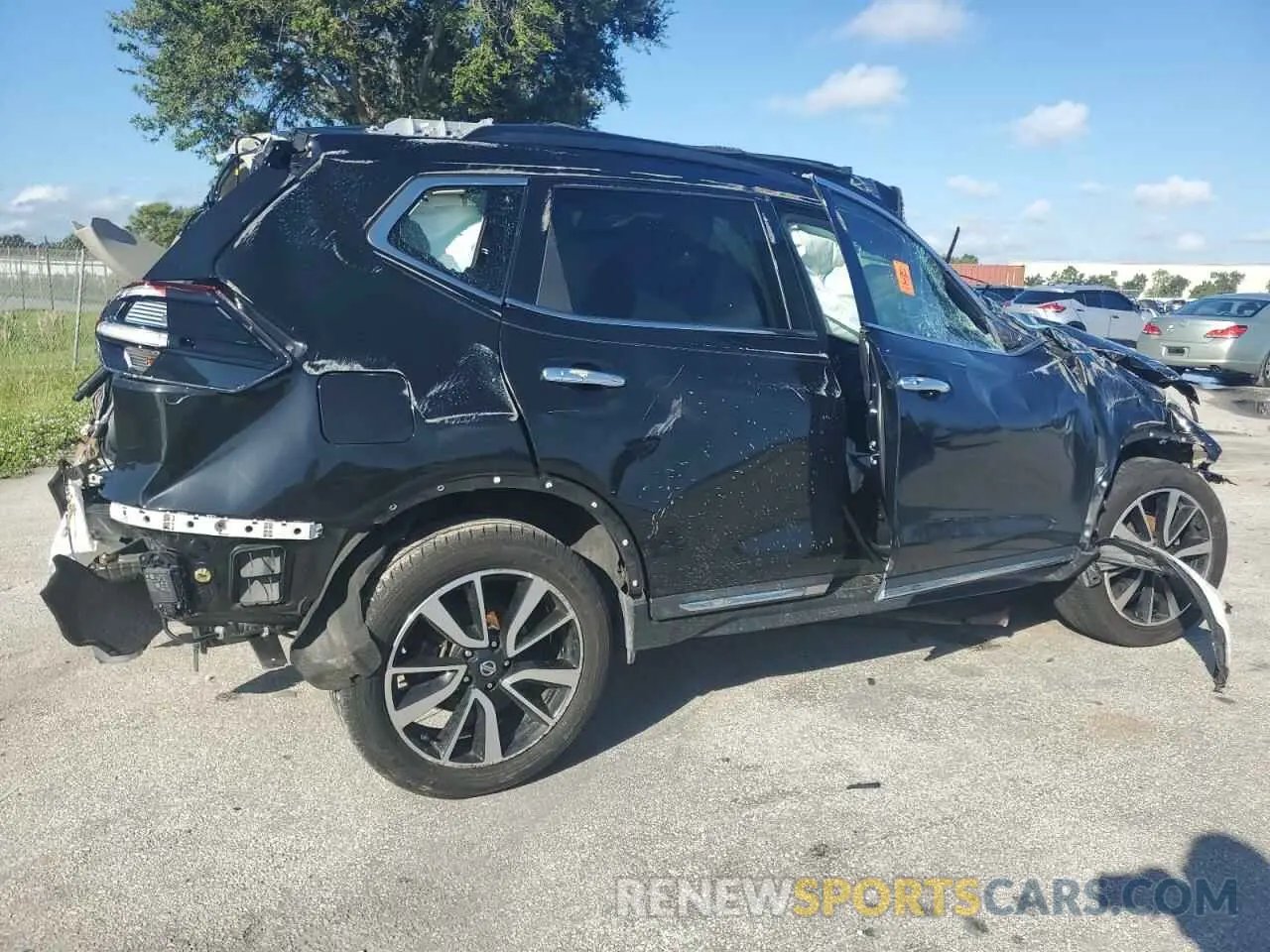 3 Photograph of a damaged car 5N1AT2MT0KC814545 NISSAN ROGUE 2019