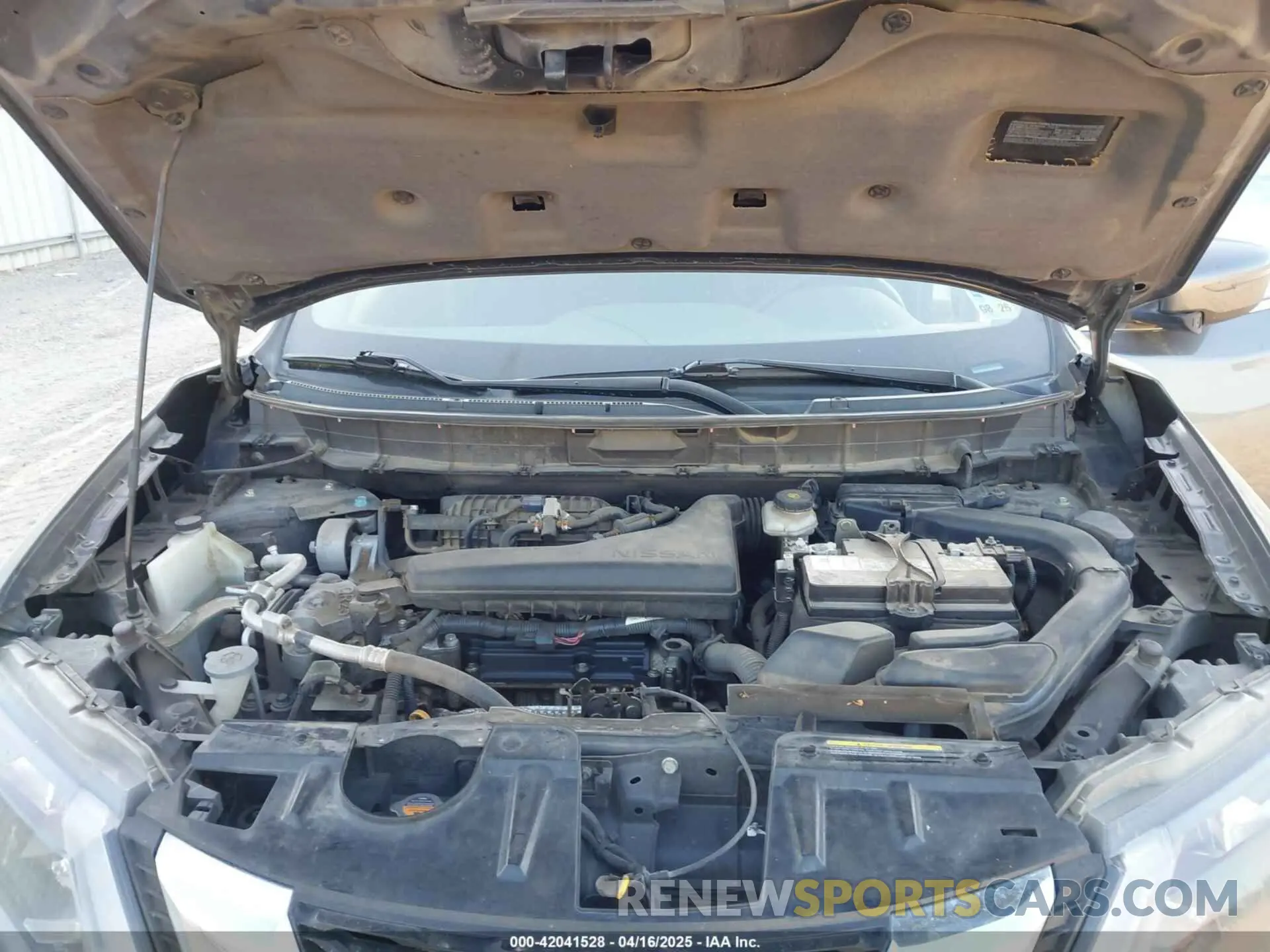 10 Photograph of a damaged car 5N1AT2MT0KC826145 NISSAN ROGUE 2019