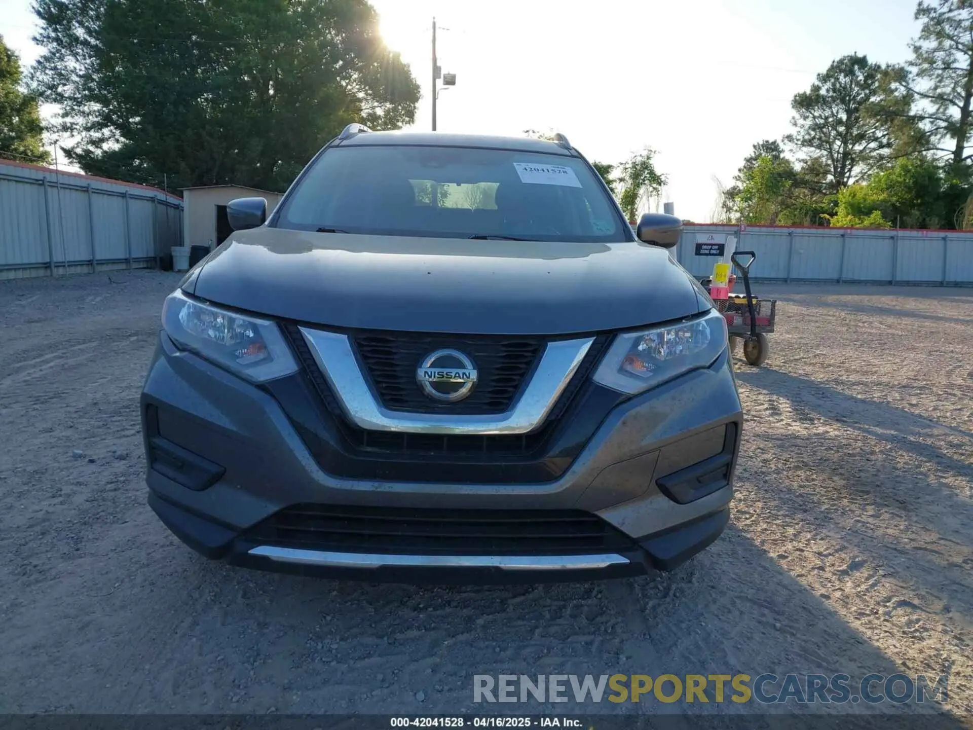 12 Photograph of a damaged car 5N1AT2MT0KC826145 NISSAN ROGUE 2019