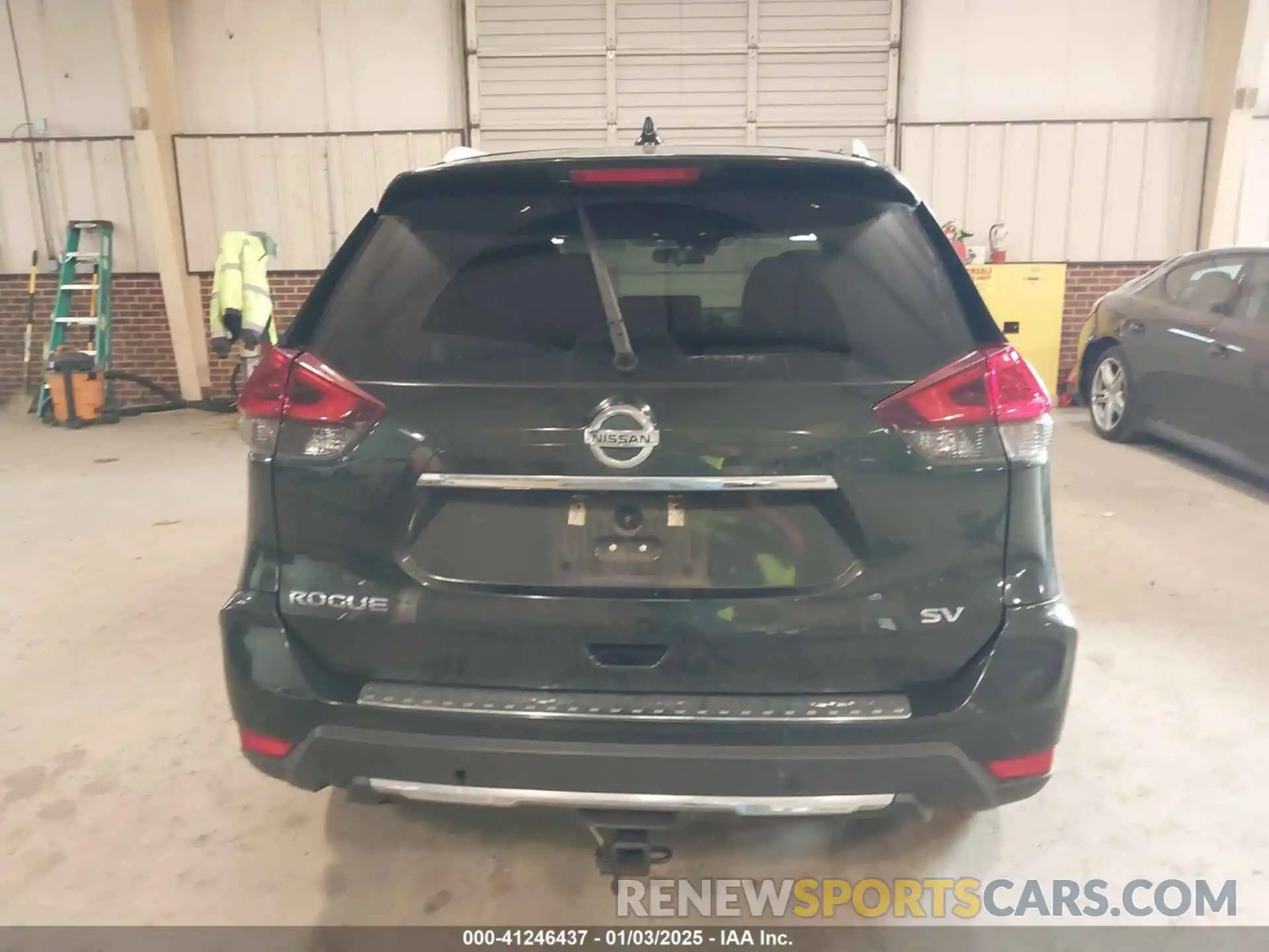 16 Photograph of a damaged car 5N1AT2MT1KC709383 NISSAN ROGUE 2019