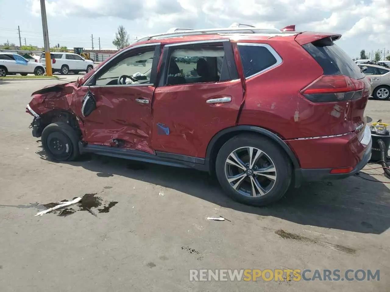 2 Photograph of a damaged car 5N1AT2MT1KC728757 NISSAN ROGUE 2019