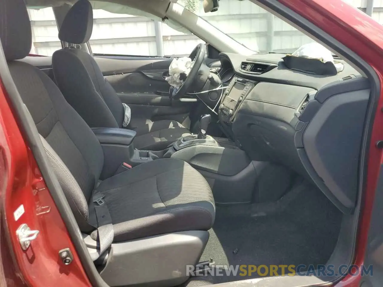 7 Photograph of a damaged car 5N1AT2MT1KC728757 NISSAN ROGUE 2019