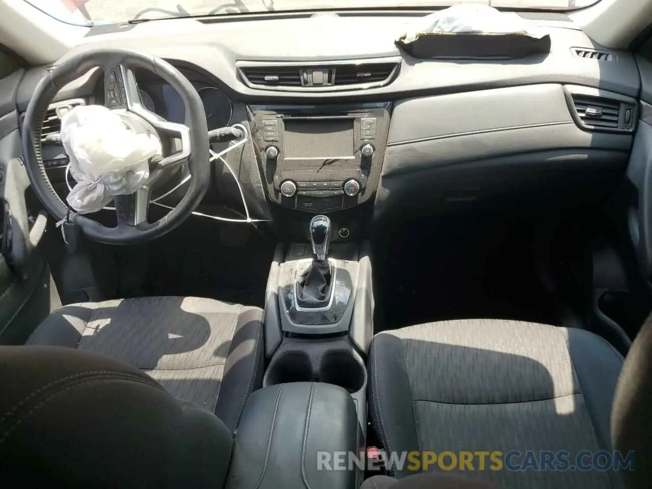 8 Photograph of a damaged car 5N1AT2MT1KC728757 NISSAN ROGUE 2019