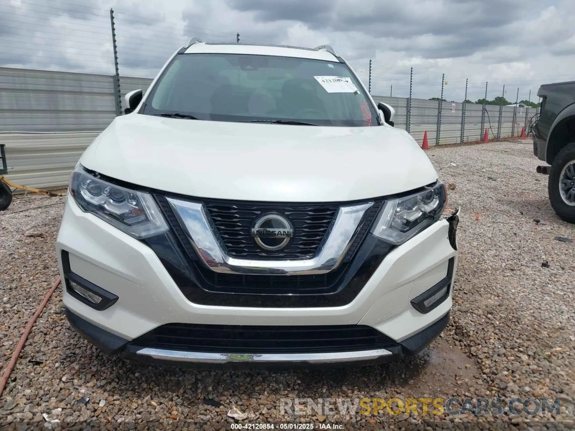 12 Photograph of a damaged car 5N1AT2MT1KC740357 NISSAN ROGUE 2019