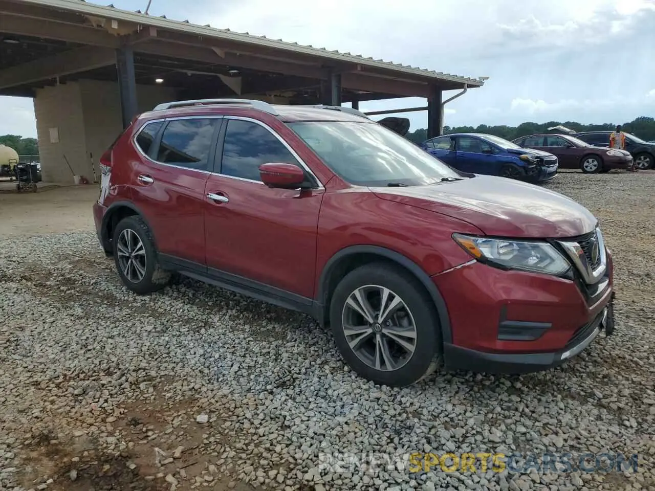 4 Photograph of a damaged car 5N1AT2MT1KC753190 NISSAN ROGUE 2019