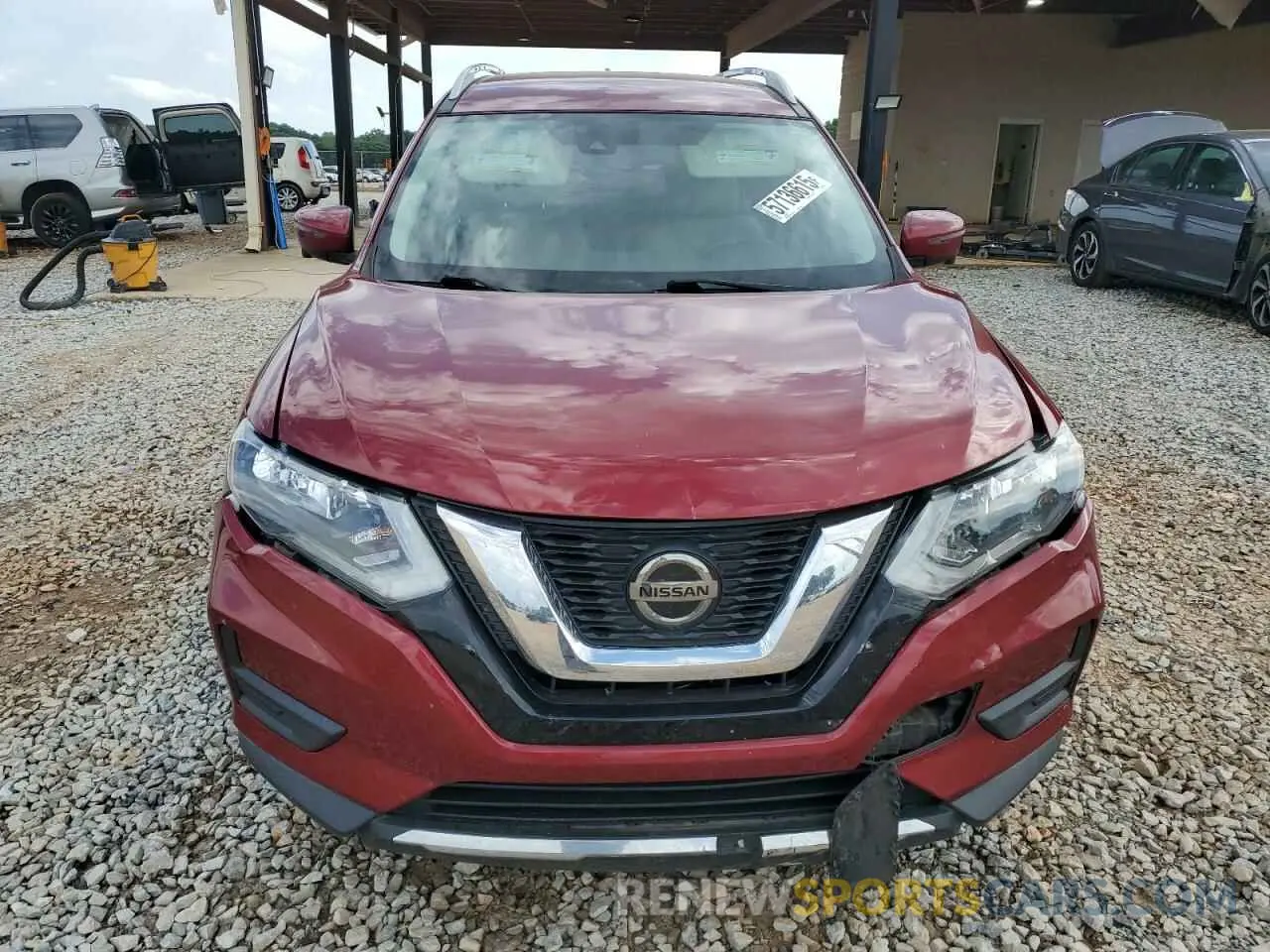 5 Photograph of a damaged car 5N1AT2MT1KC753190 NISSAN ROGUE 2019