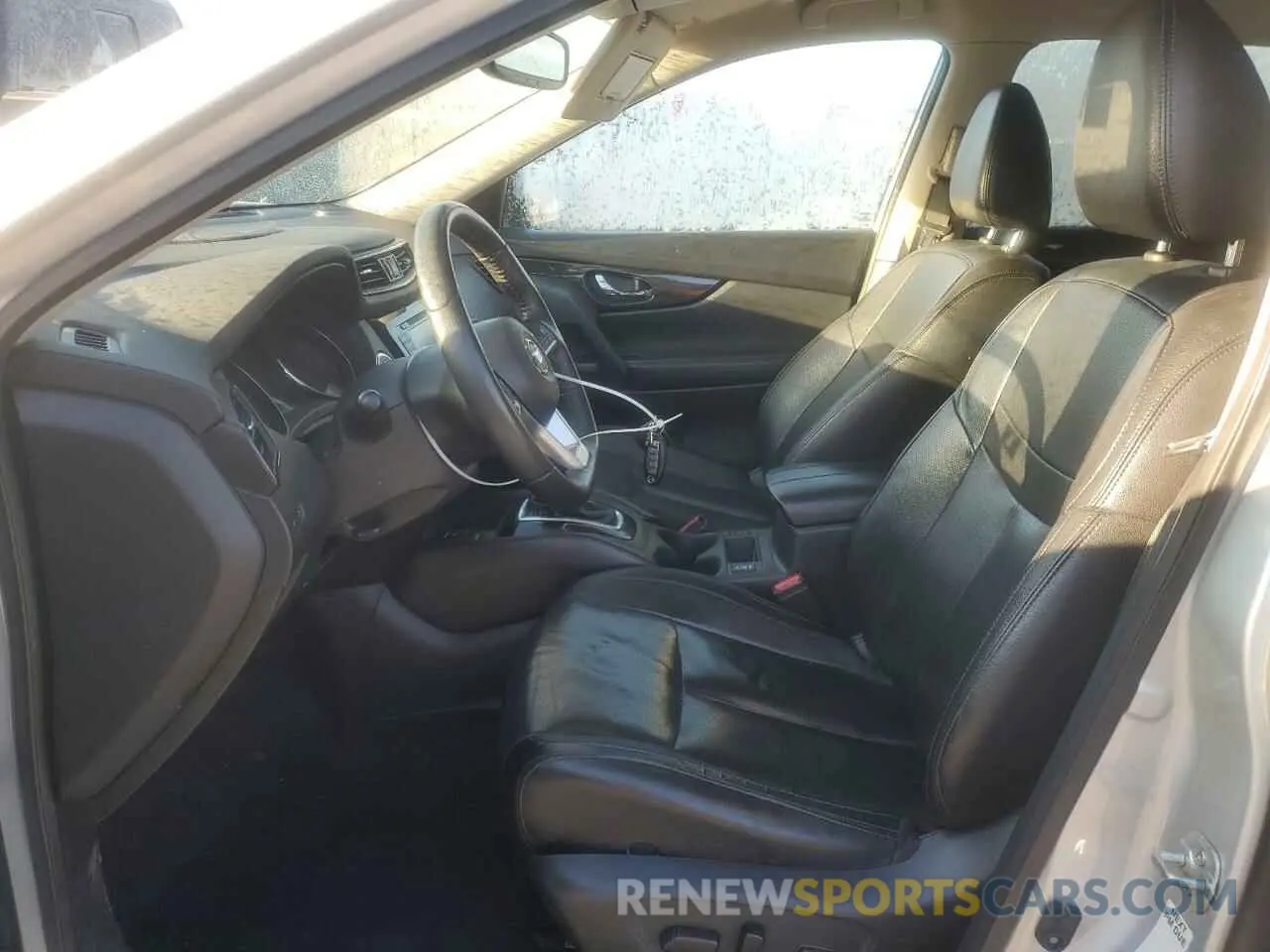7 Photograph of a damaged car 5N1AT2MT1KC762634 NISSAN ROGUE 2019