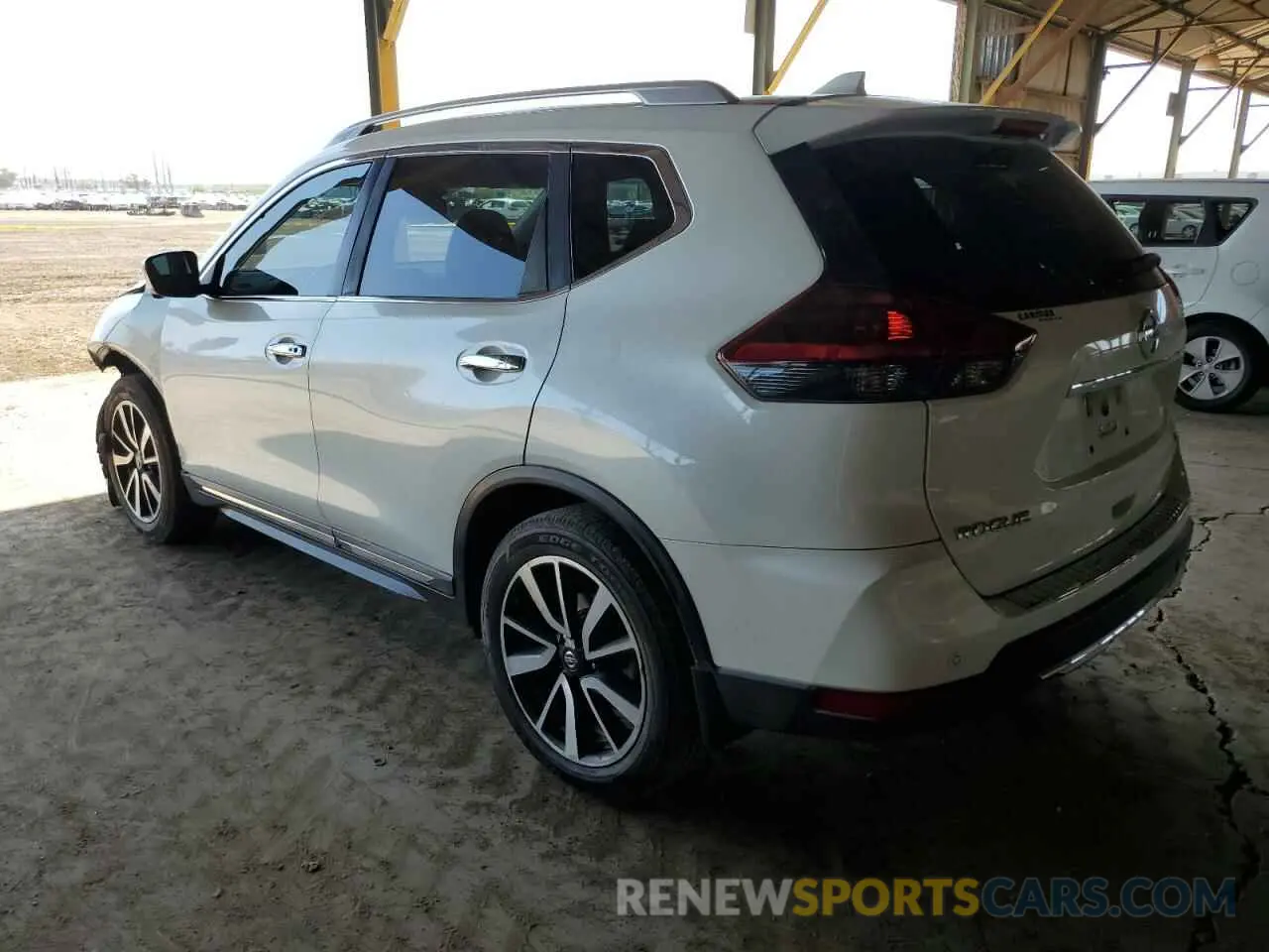 2 Photograph of a damaged car 5N1AT2MT1KC790384 NISSAN ROGUE 2019