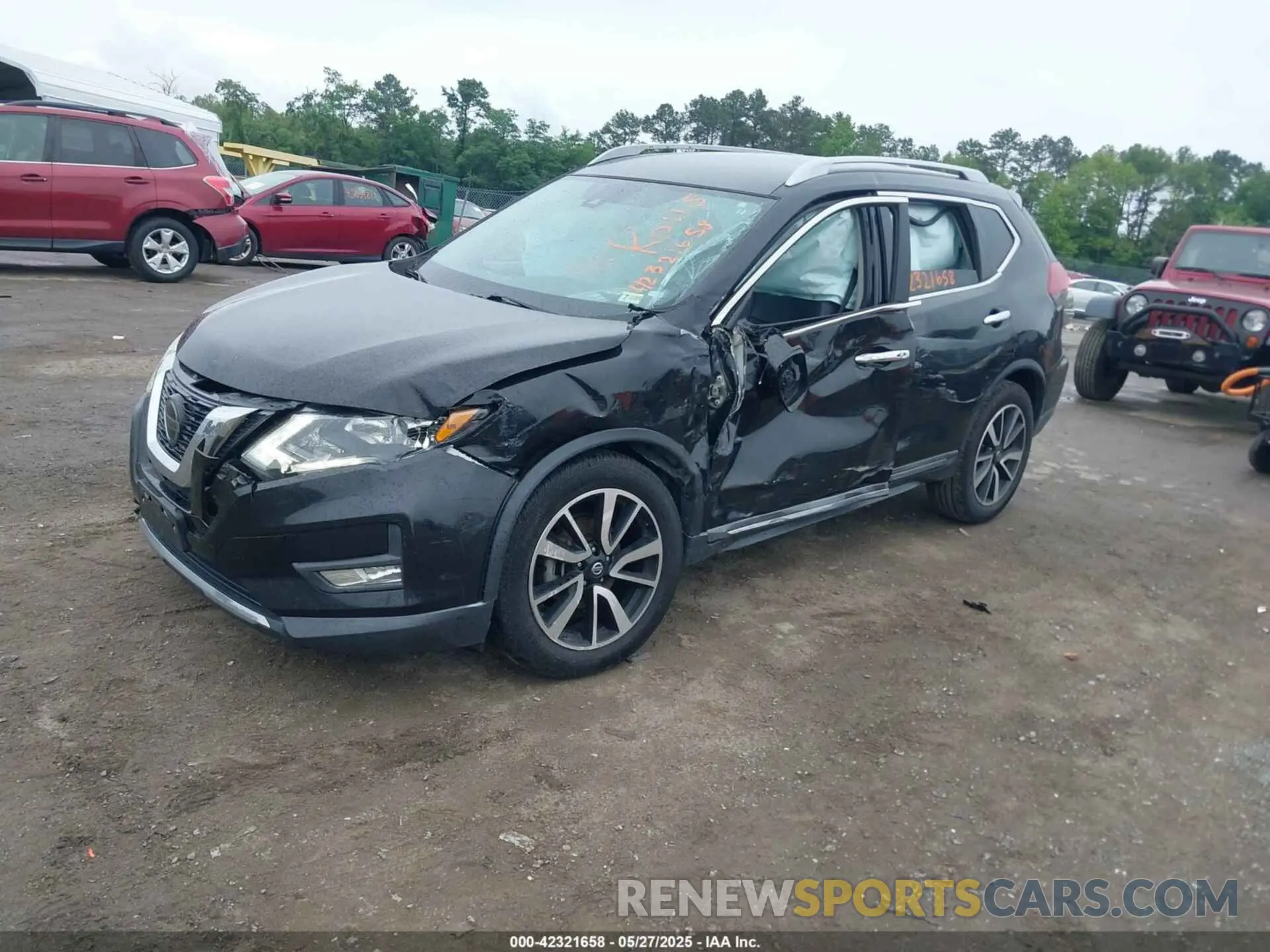 2 Photograph of a damaged car 5N1AT2MT1KC804882 NISSAN ROGUE 2019