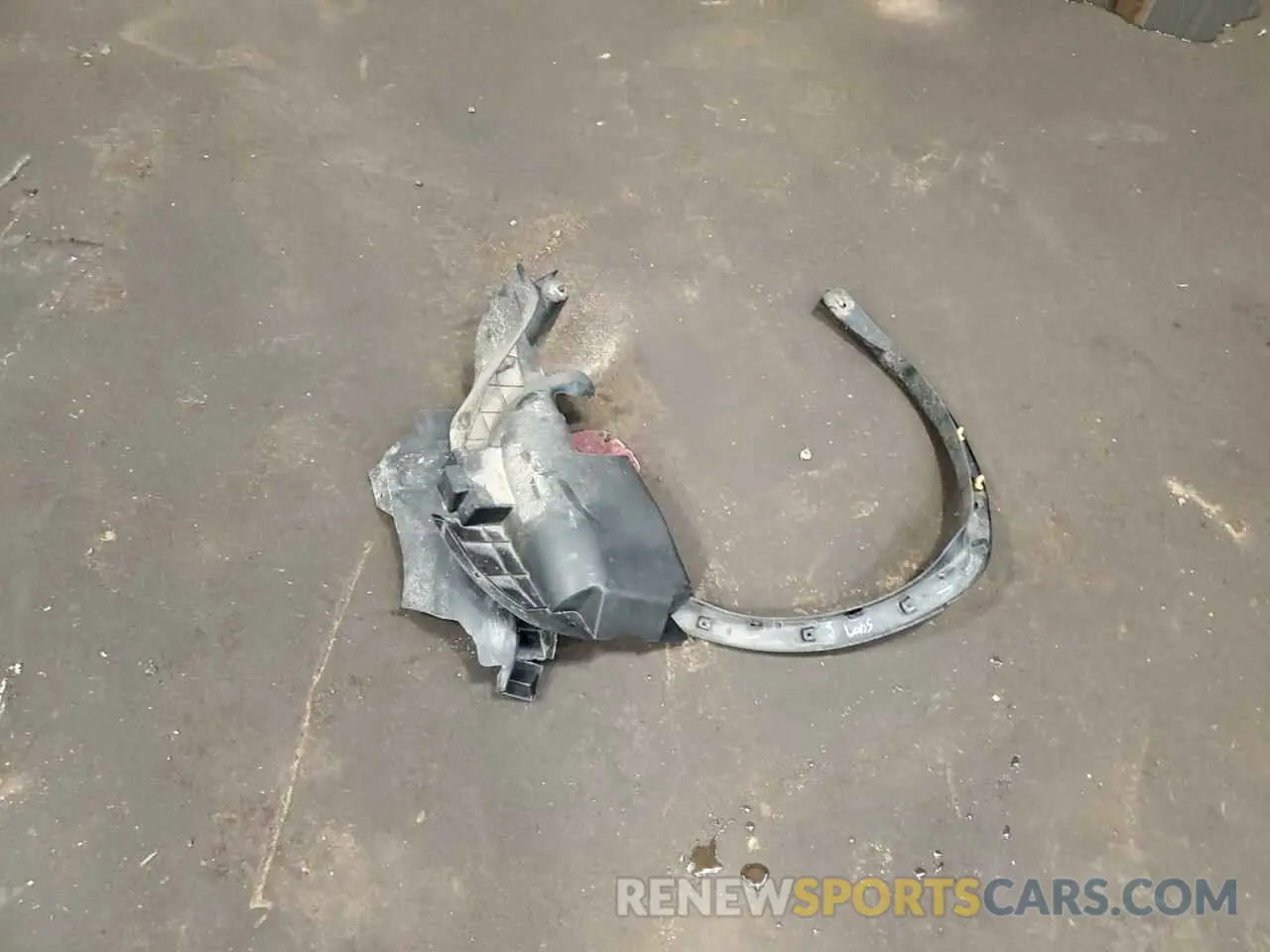 13 Photograph of a damaged car 5N1AT2MT2KC734521 NISSAN ROGUE 2019