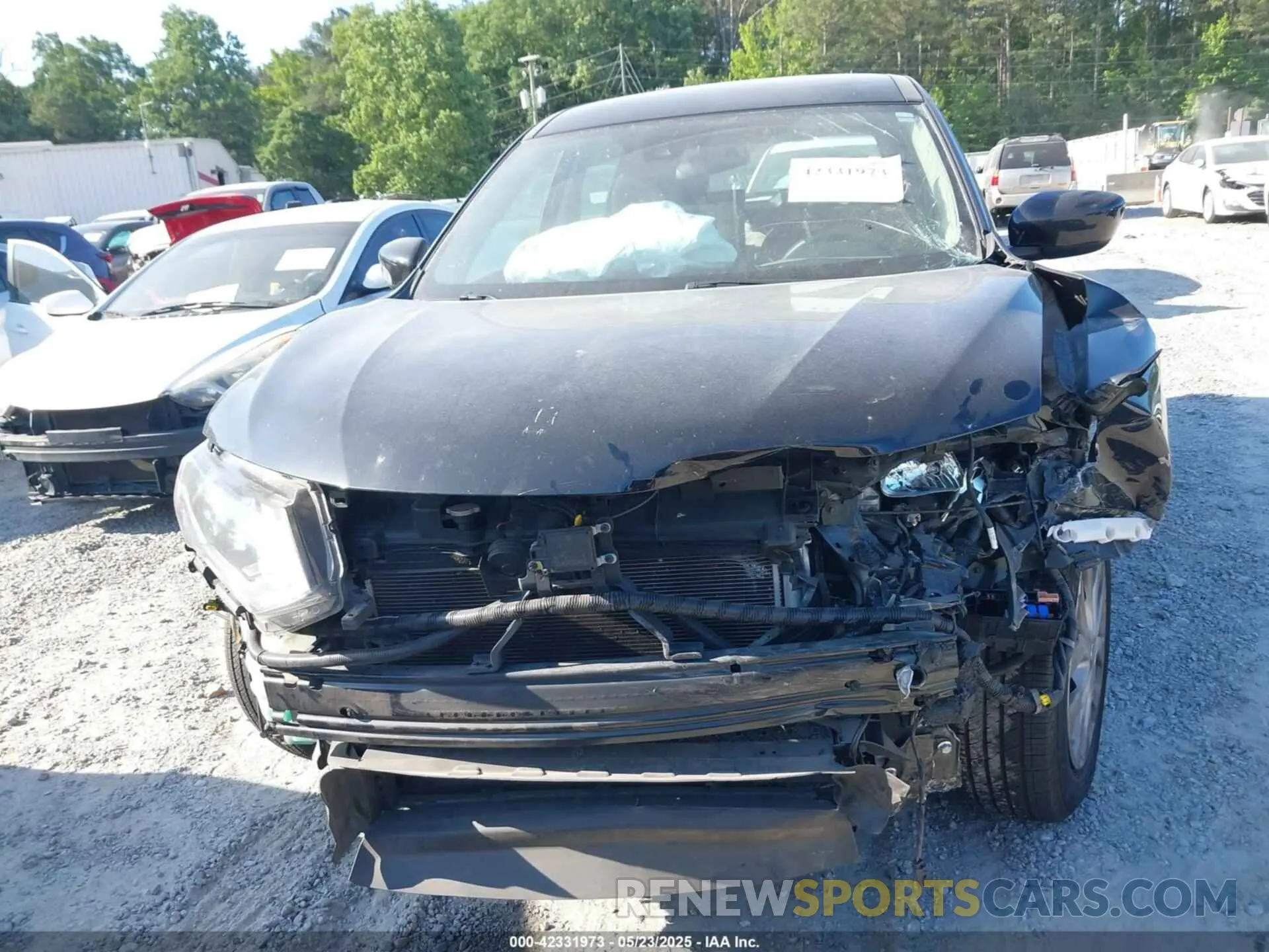 12 Photograph of a damaged car 5N1AT2MT2KC768720 NISSAN ROGUE 2019