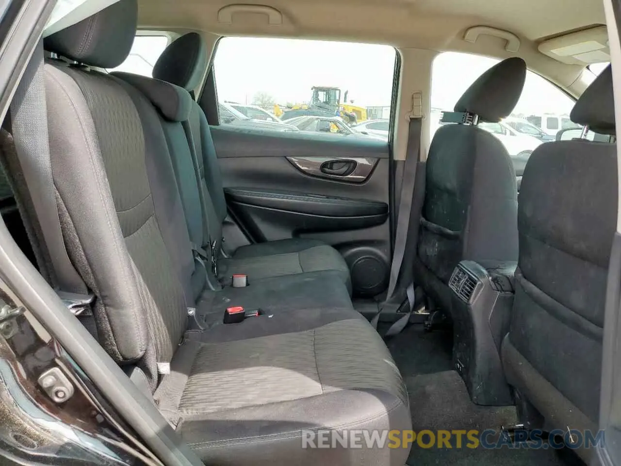 11 Photograph of a damaged car 5N1AT2MT2KC784268 NISSAN ROGUE 2019