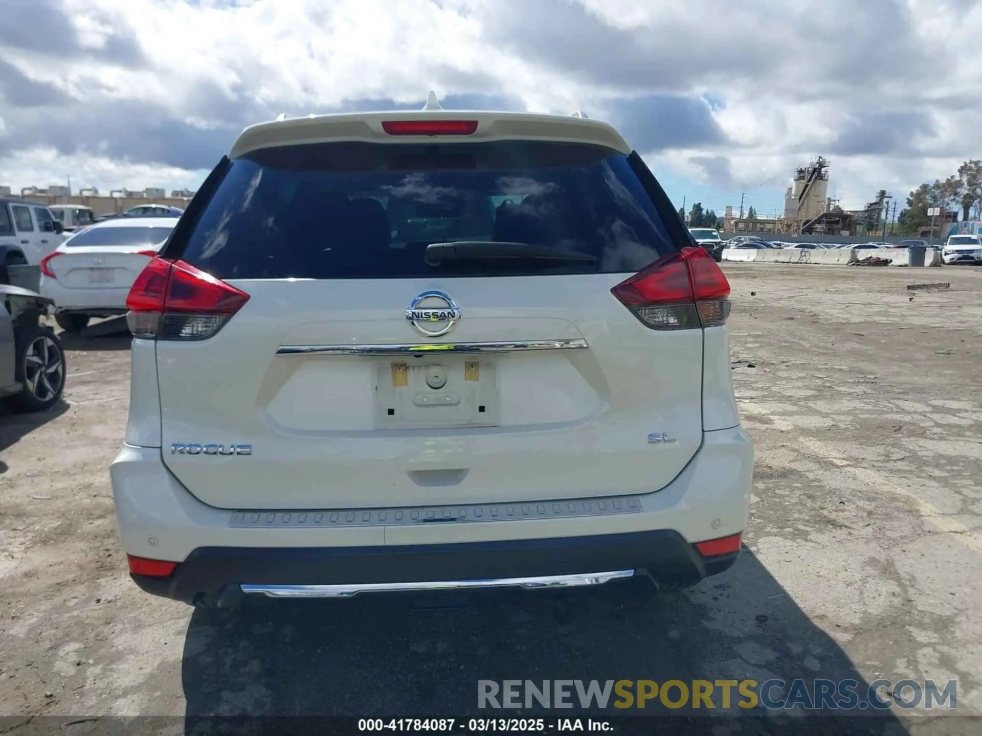 16 Photograph of a damaged car 5N1AT2MT2KC794816 NISSAN ROGUE 2019