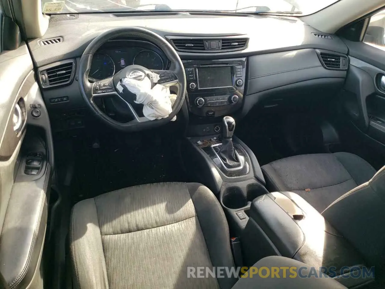 8 Photograph of a damaged car 5N1AT2MT2KC797022 NISSAN ROGUE 2019