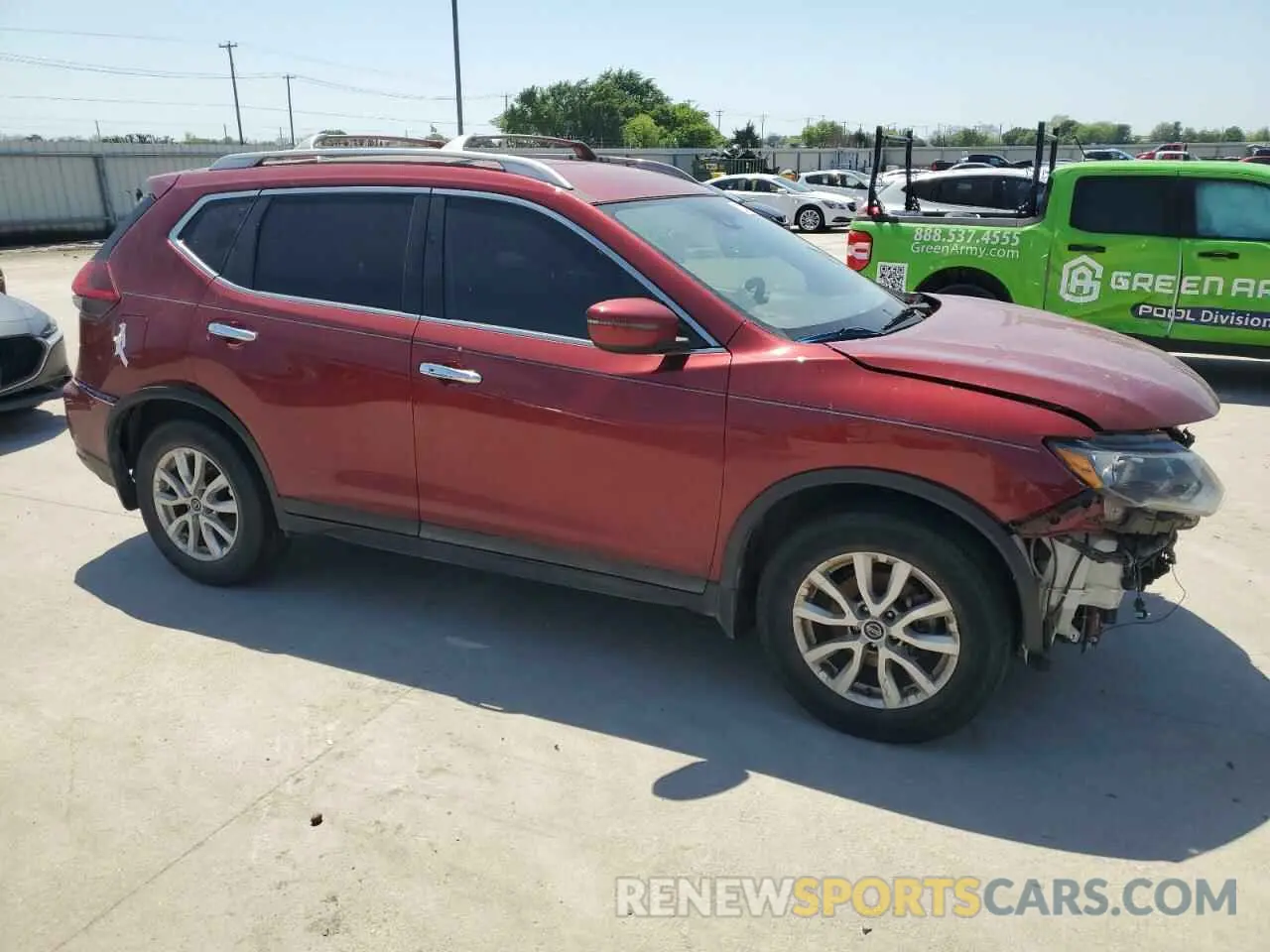 4 Photograph of a damaged car 5N1AT2MT2KC798154 NISSAN ROGUE 2019