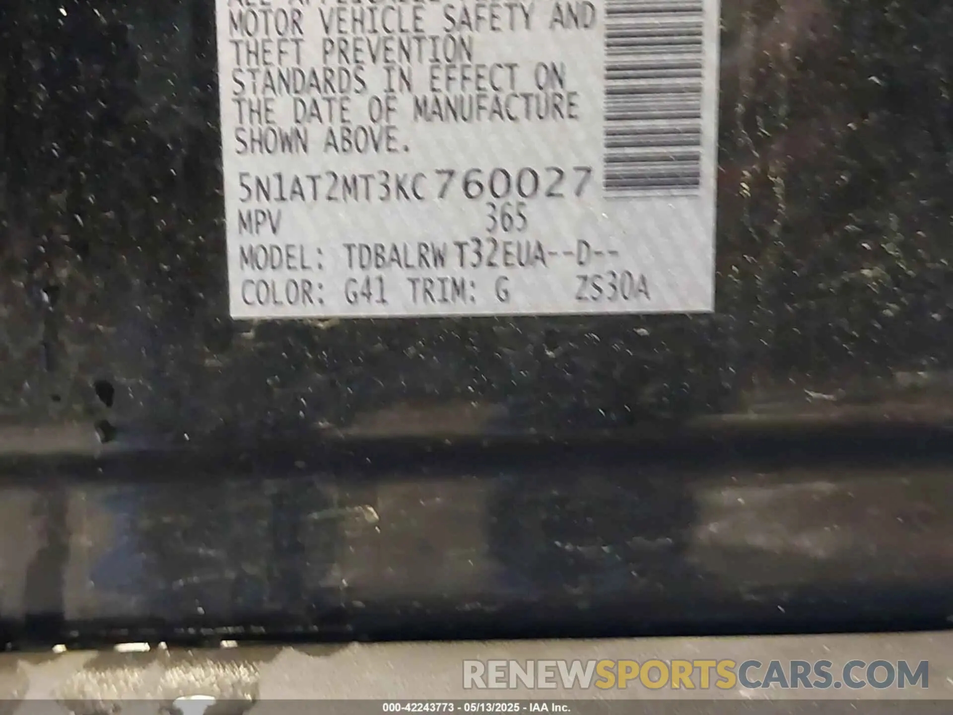 9 Photograph of a damaged car 5N1AT2MT3KC760027 NISSAN ROGUE 2019