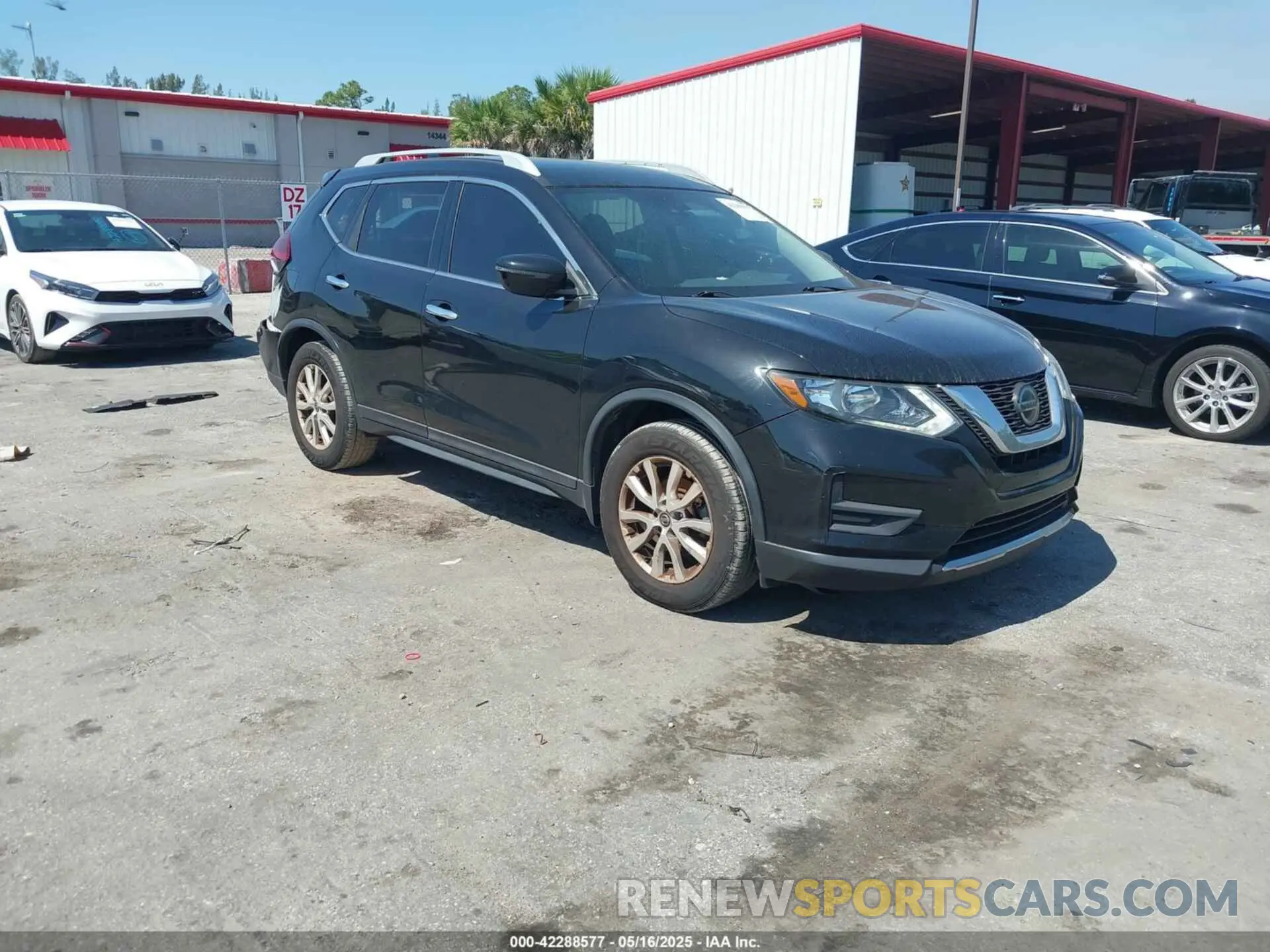 1 Photograph of a damaged car 5N1AT2MT3KC767589 NISSAN ROGUE 2019