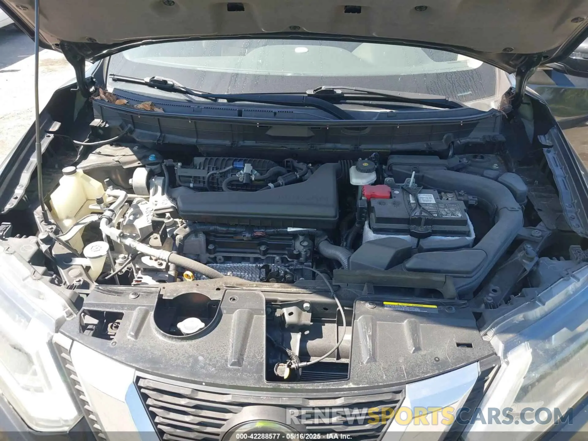 10 Photograph of a damaged car 5N1AT2MT3KC767589 NISSAN ROGUE 2019