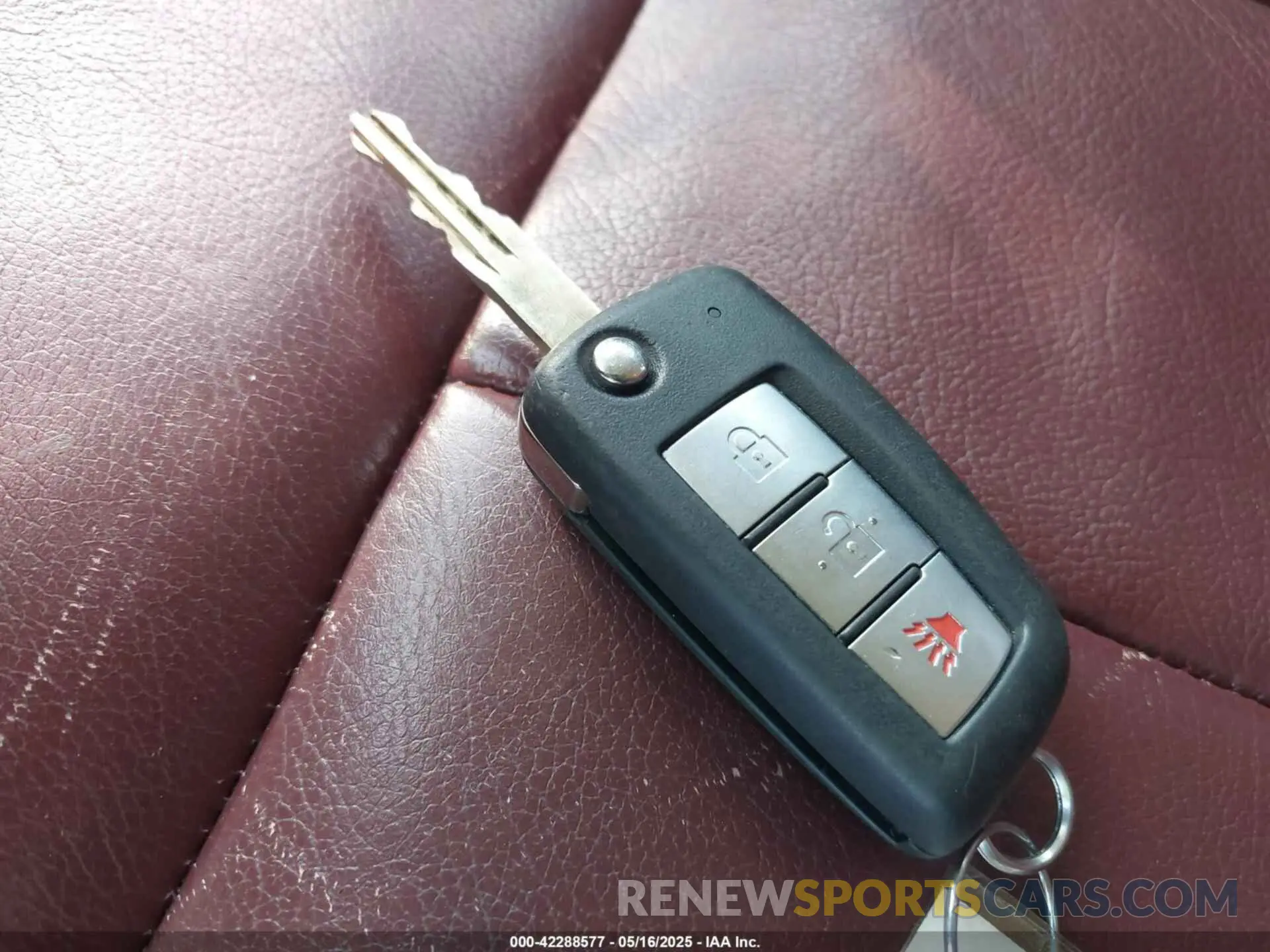 11 Photograph of a damaged car 5N1AT2MT3KC767589 NISSAN ROGUE 2019