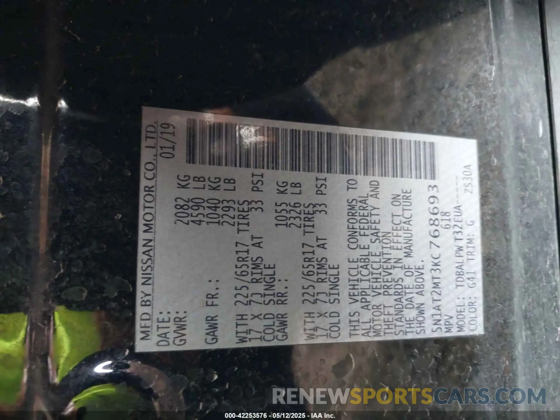 9 Photograph of a damaged car 5N1AT2MT3KC768693 NISSAN ROGUE 2019