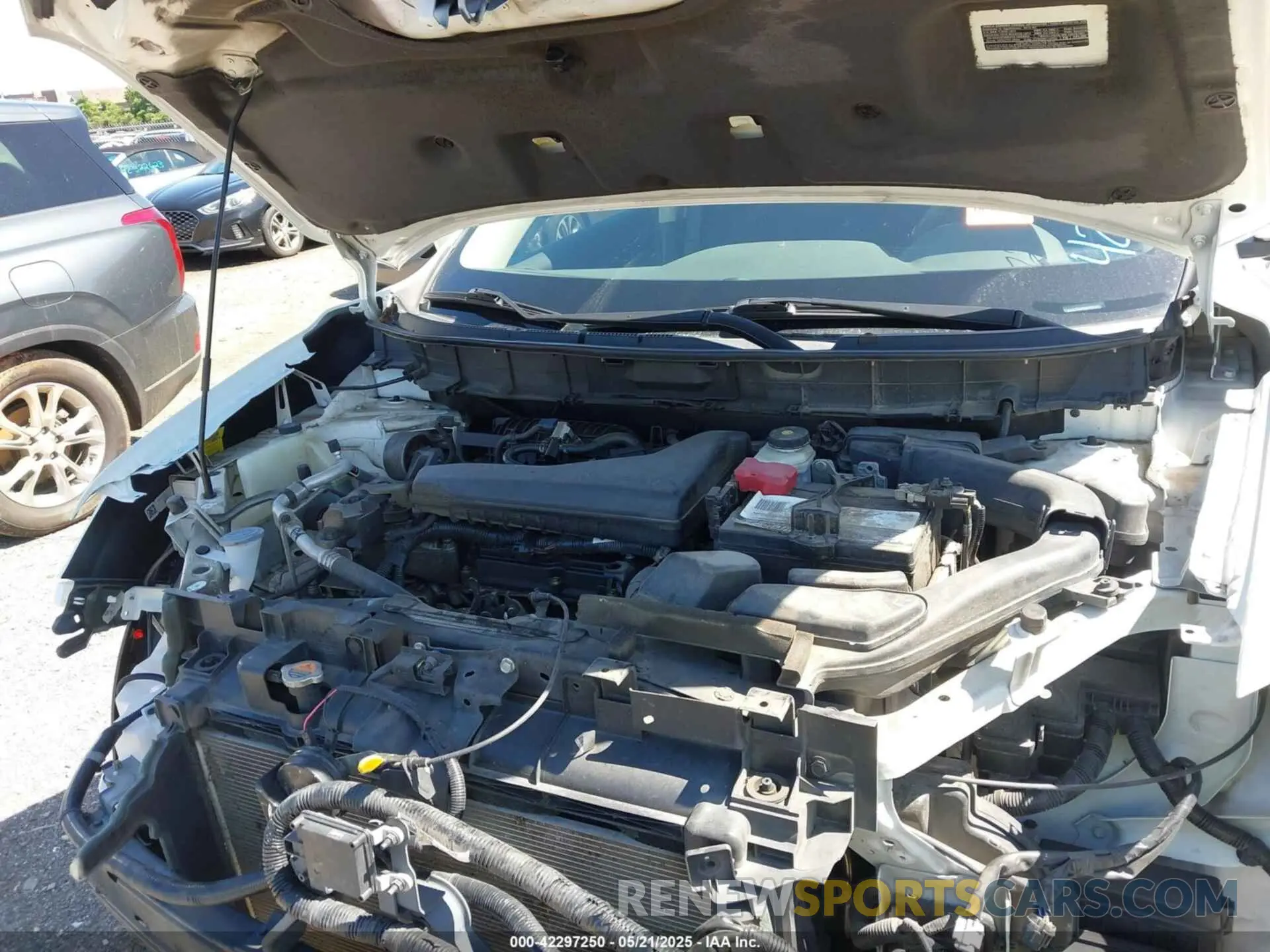 10 Photograph of a damaged car 5N1AT2MT3KC777412 NISSAN ROGUE 2019
