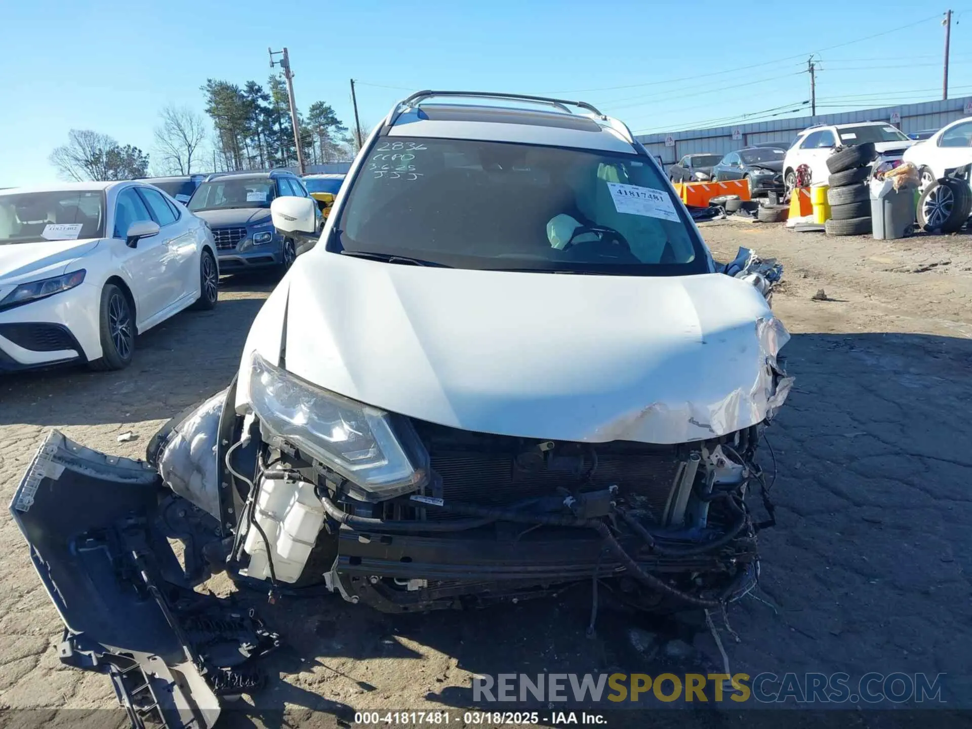 11 Photograph of a damaged car 5N1AT2MT3KC782836 NISSAN ROGUE 2019
