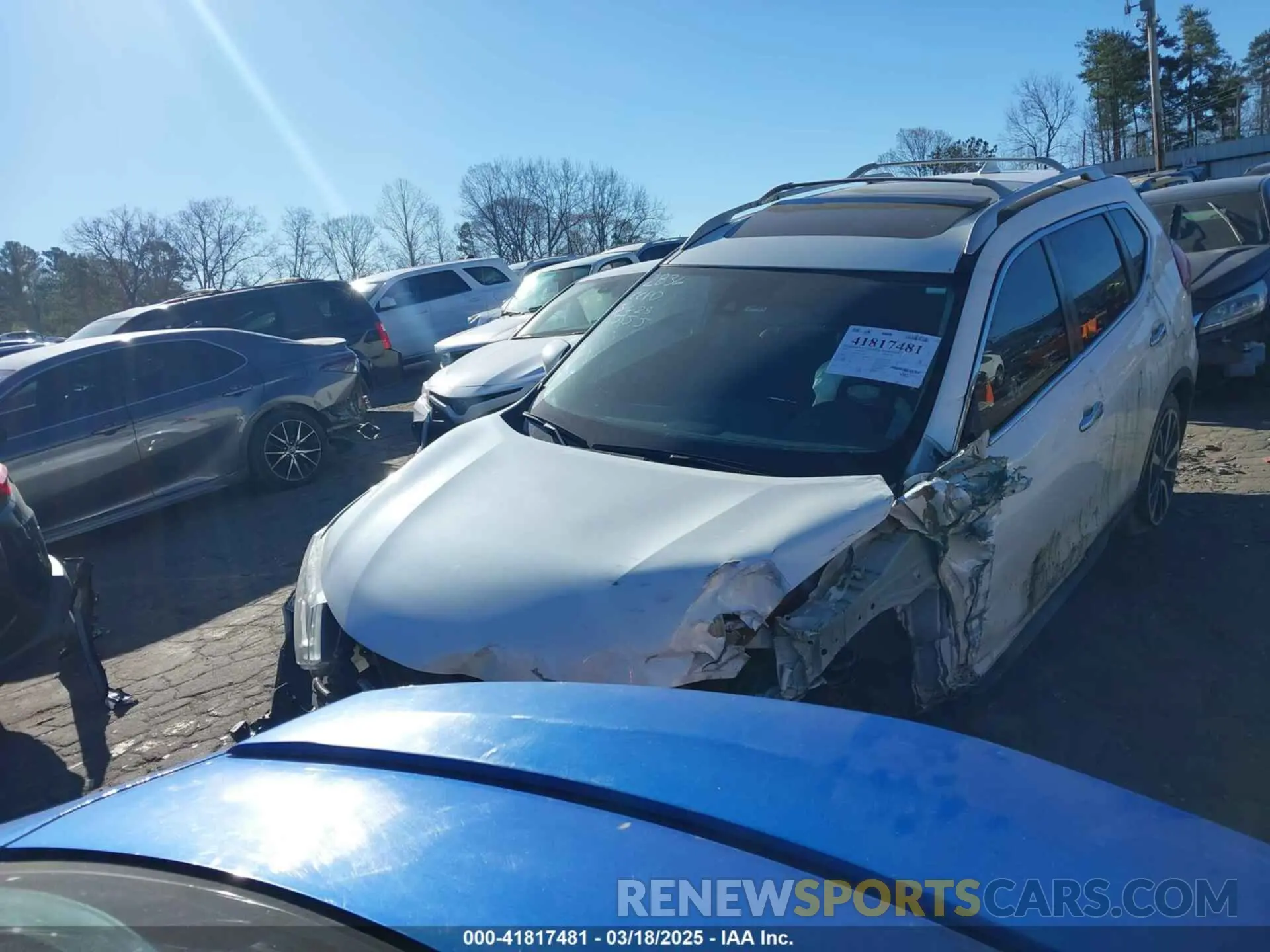 2 Photograph of a damaged car 5N1AT2MT3KC782836 NISSAN ROGUE 2019
