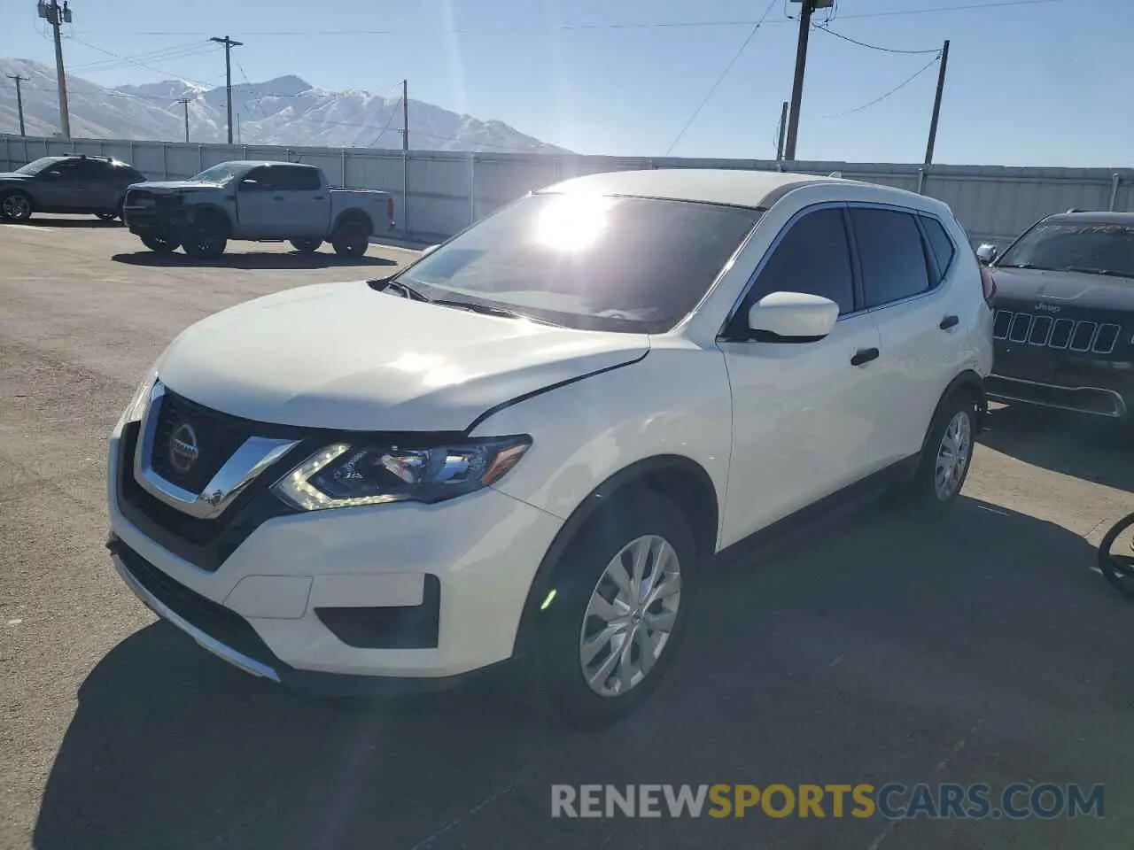 1 Photograph of a damaged car 5N1AT2MT3KC782920 NISSAN ROGUE 2019
