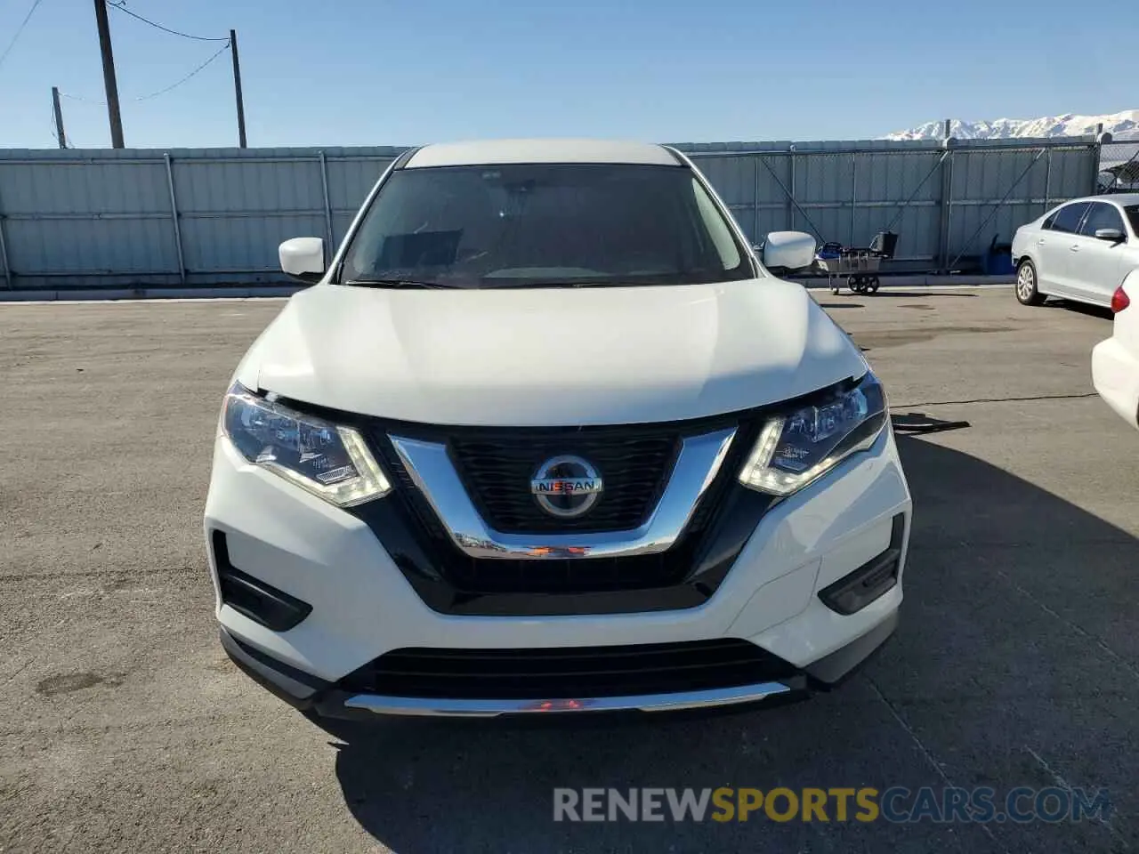 5 Photograph of a damaged car 5N1AT2MT3KC782920 NISSAN ROGUE 2019