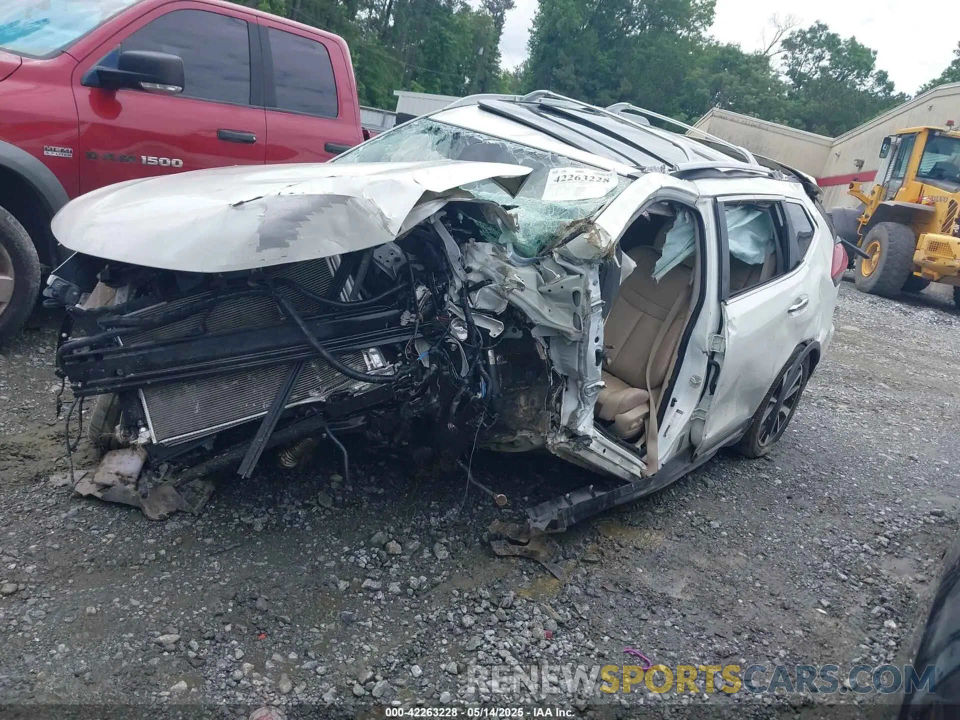 2 Photograph of a damaged car 5N1AT2MT3KC816547 NISSAN ROGUE 2019