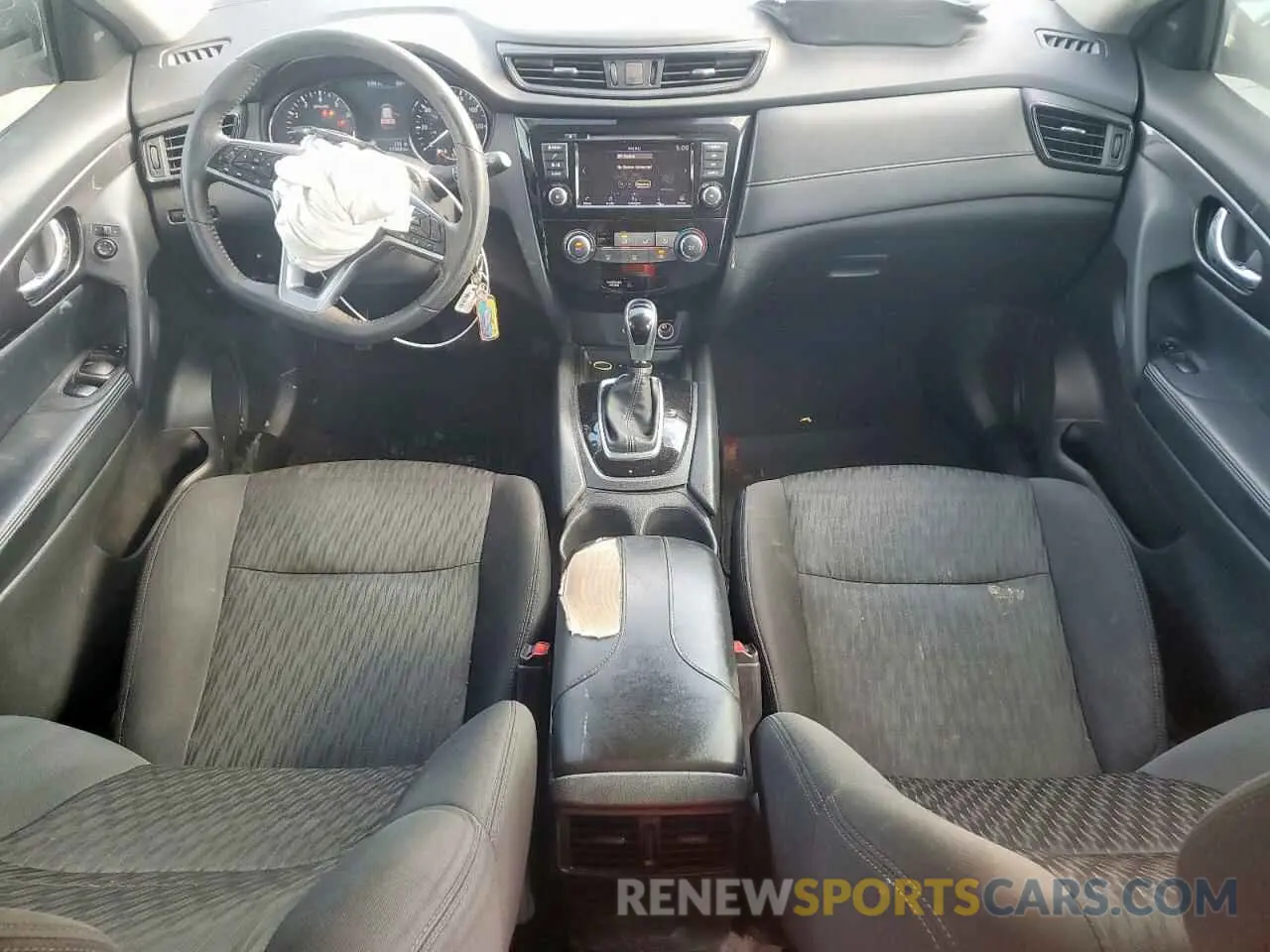 8 Photograph of a damaged car 5N1AT2MT3KC837320 NISSAN ROGUE 2019