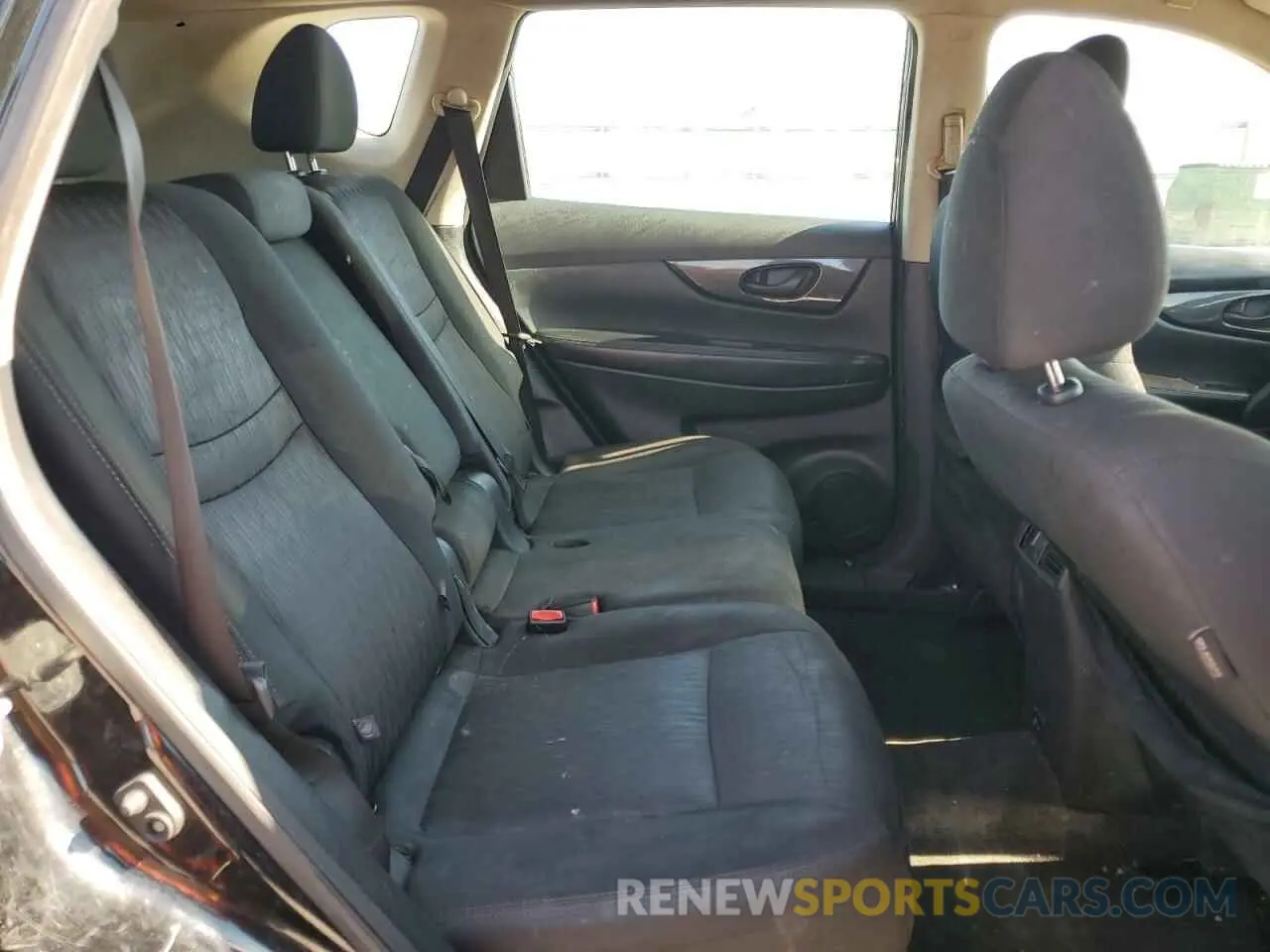 11 Photograph of a damaged car 5N1AT2MT3KC838872 NISSAN ROGUE 2019