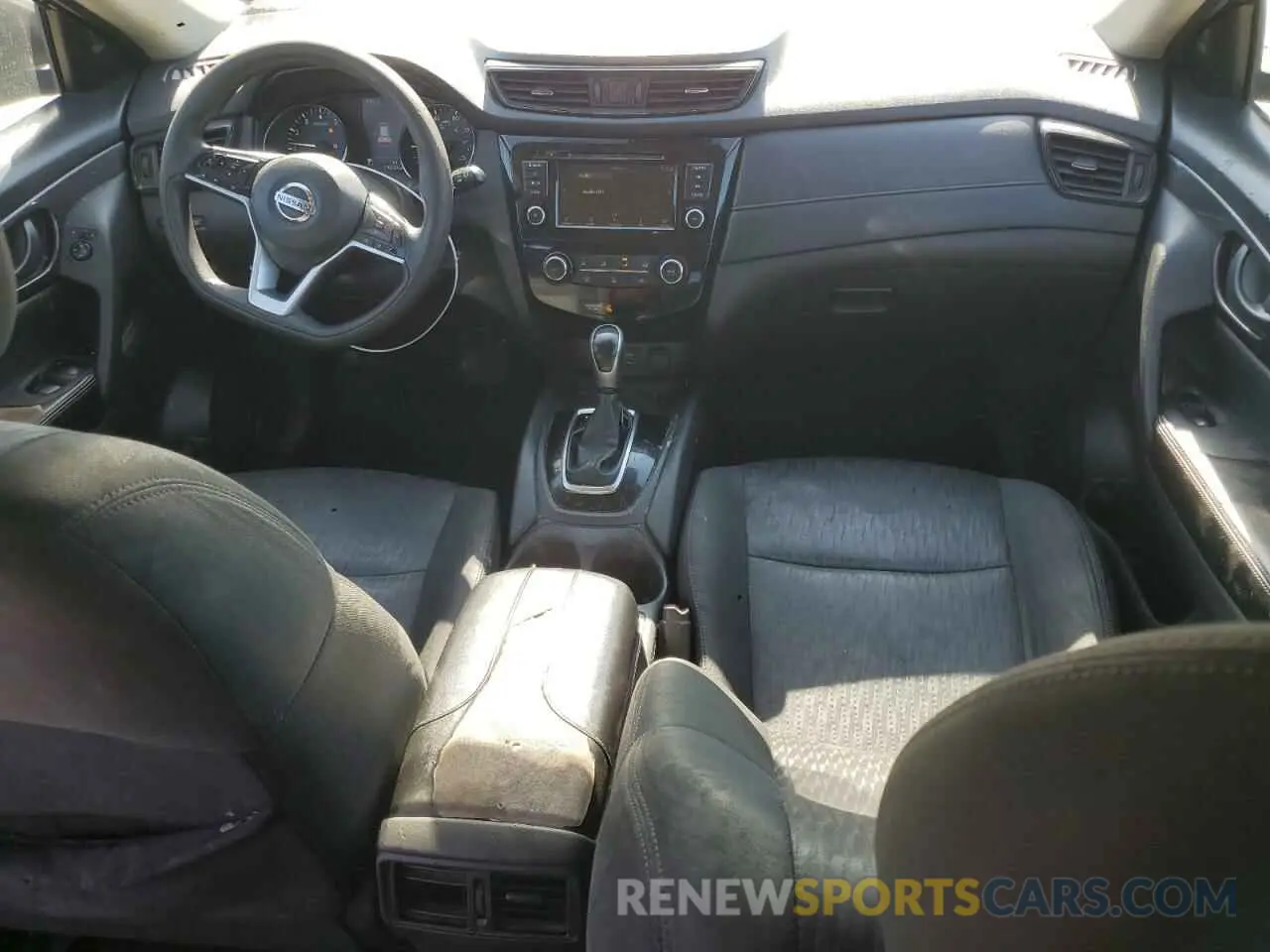 8 Photograph of a damaged car 5N1AT2MT3KC838872 NISSAN ROGUE 2019