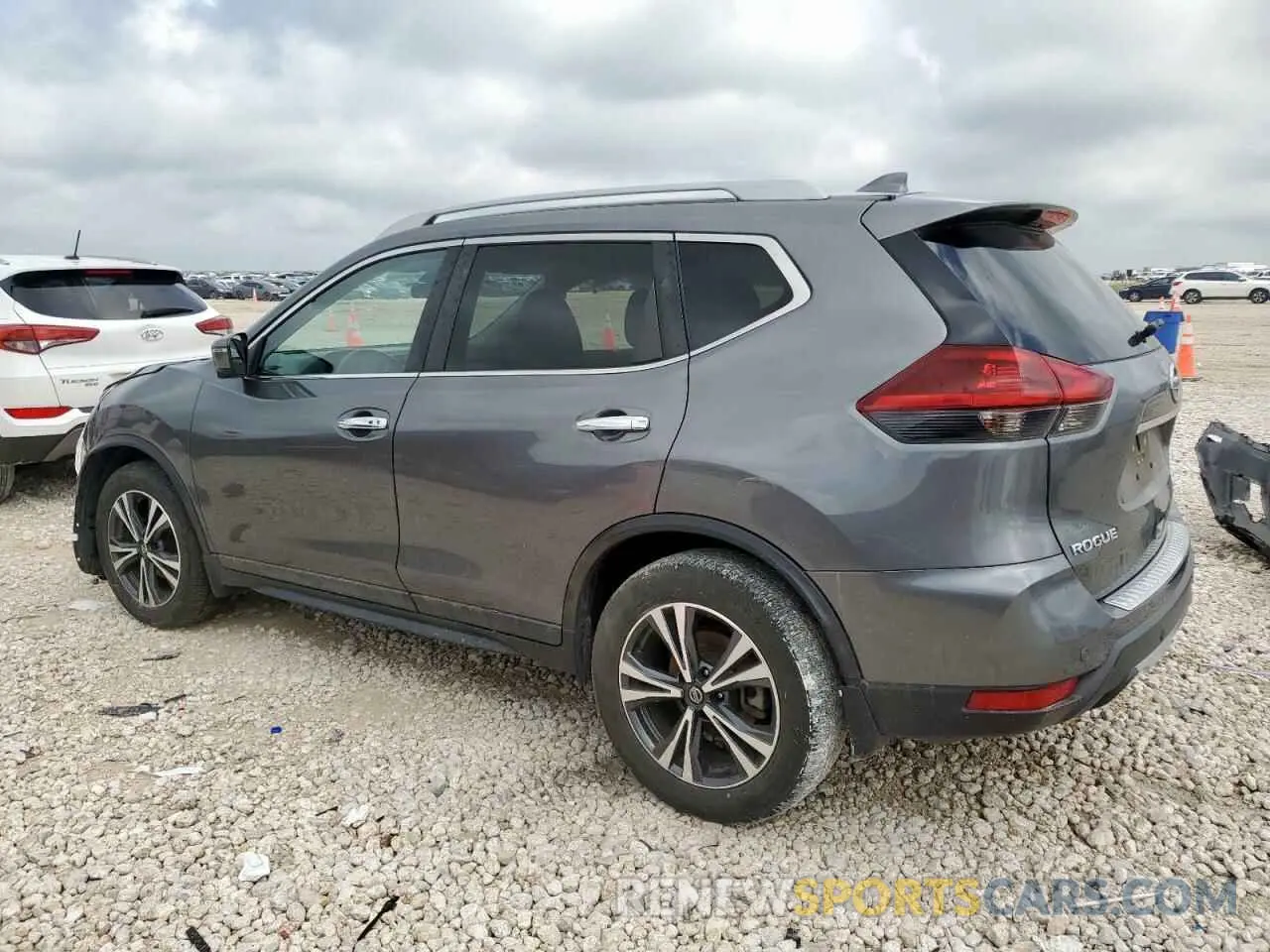 2 Photograph of a damaged car 5N1AT2MT4KC705747 NISSAN ROGUE 2019