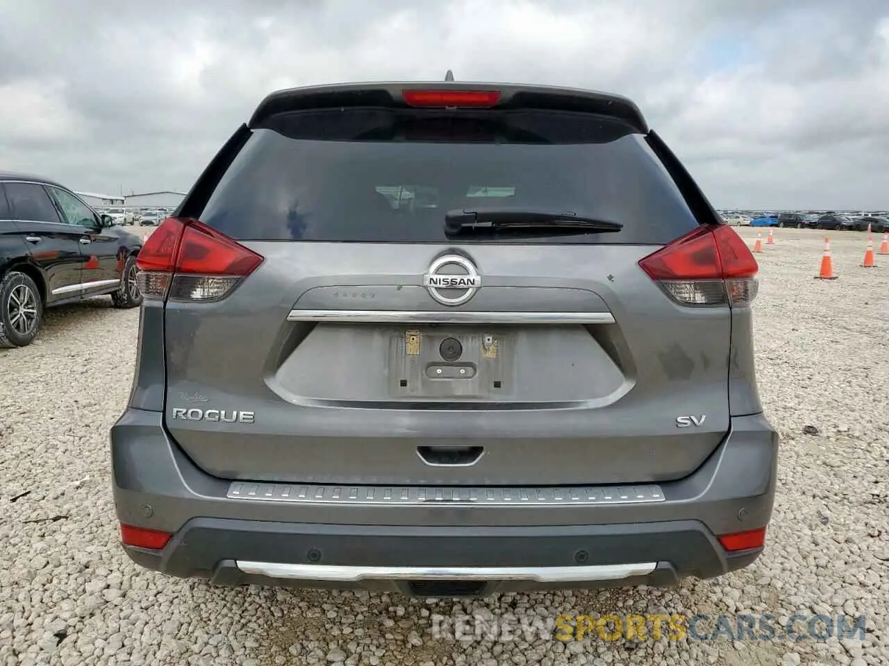 6 Photograph of a damaged car 5N1AT2MT4KC705747 NISSAN ROGUE 2019