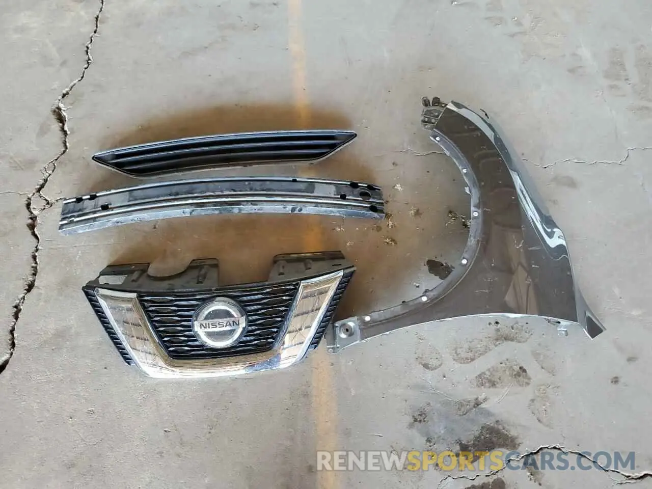 12 Photograph of a damaged car 5N1AT2MT4KC713671 NISSAN ROGUE 2019