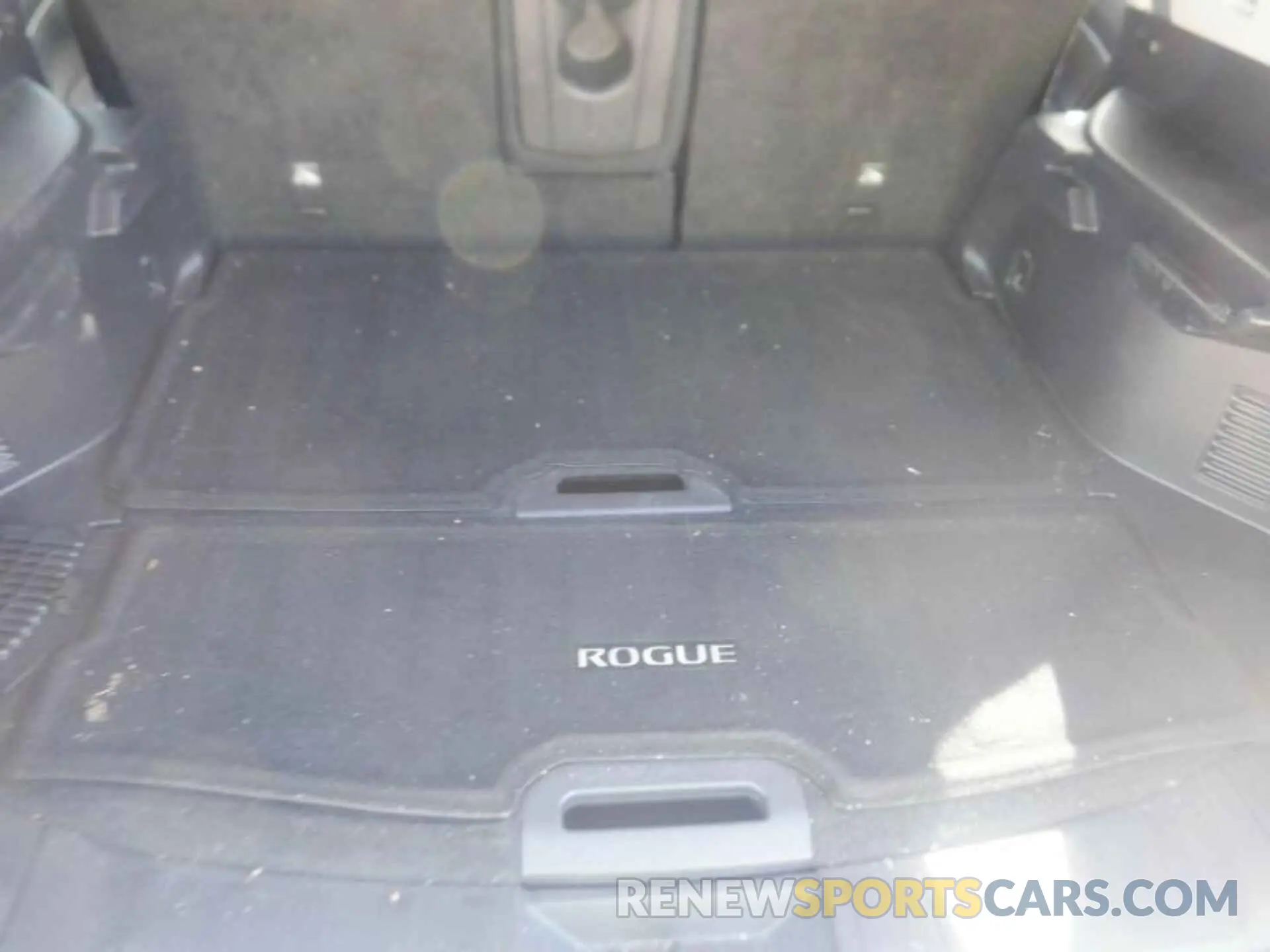 2 Photograph of a damaged car 5N1AT2MT4KC754947 NISSAN ROGUE 2019