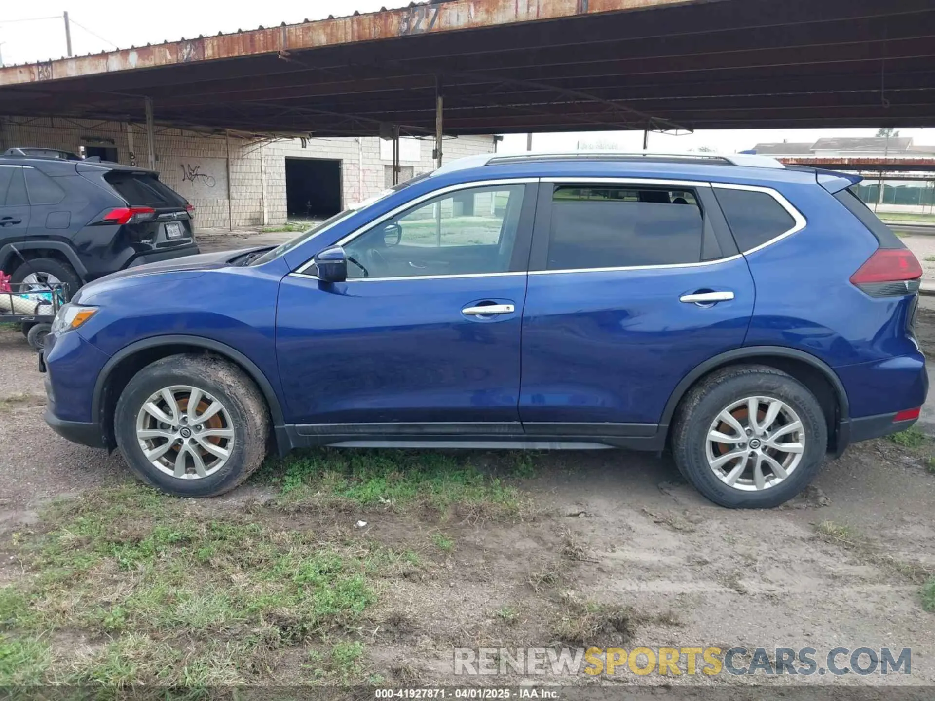 14 Photograph of a damaged car 5N1AT2MT4KC755869 NISSAN ROGUE 2019