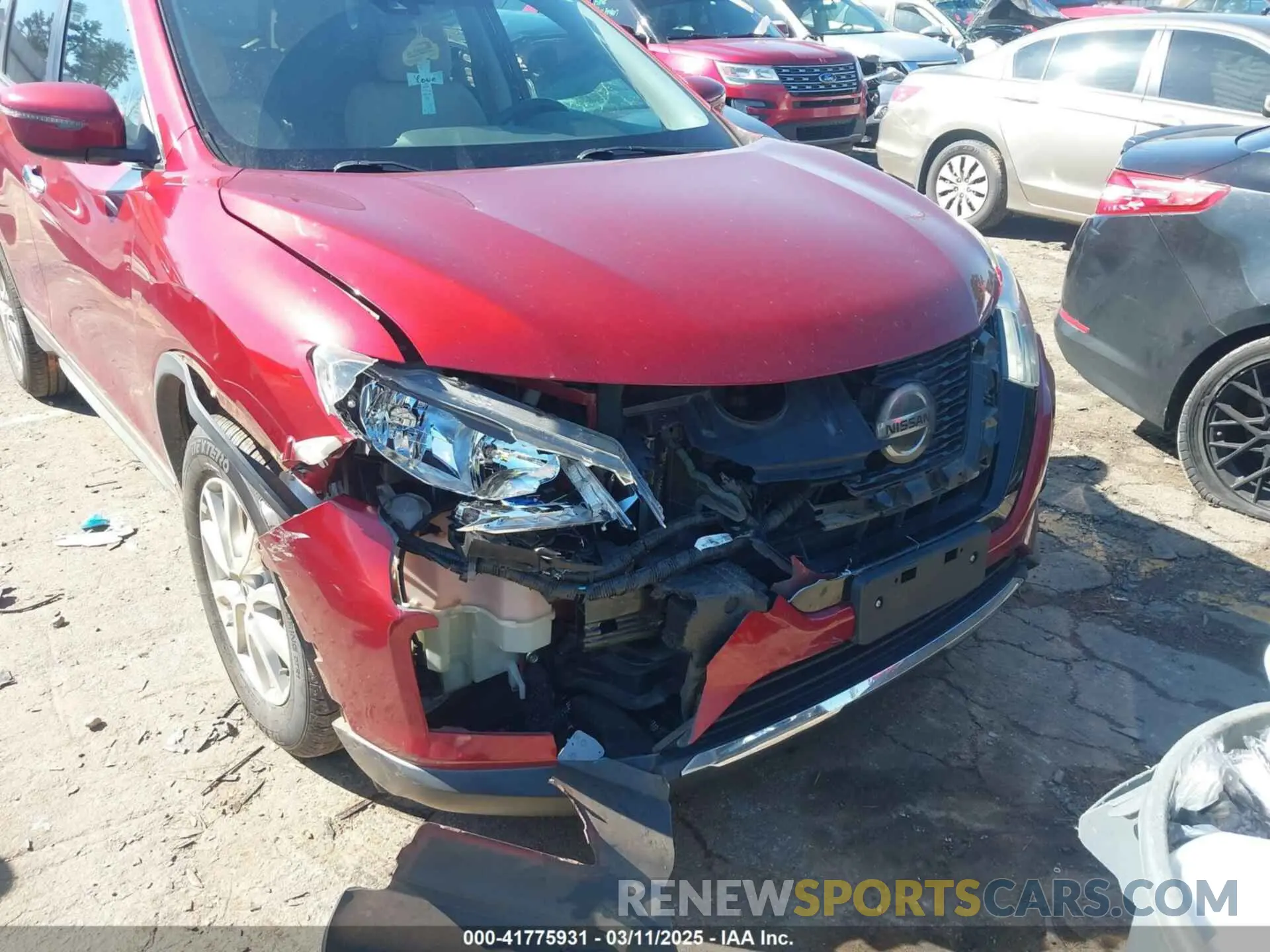 6 Photograph of a damaged car 5N1AT2MT4KC767083 NISSAN ROGUE 2019