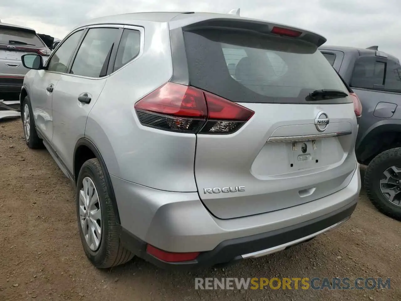 2 Photograph of a damaged car 5N1AT2MT4KC785065 NISSAN ROGUE 2019