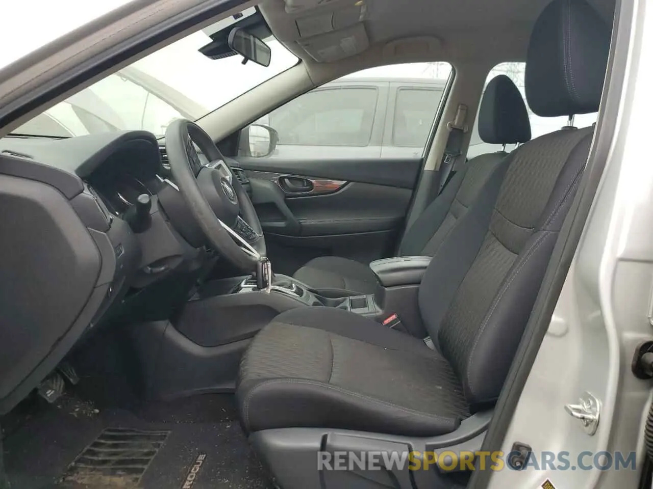 7 Photograph of a damaged car 5N1AT2MT4KC785065 NISSAN ROGUE 2019