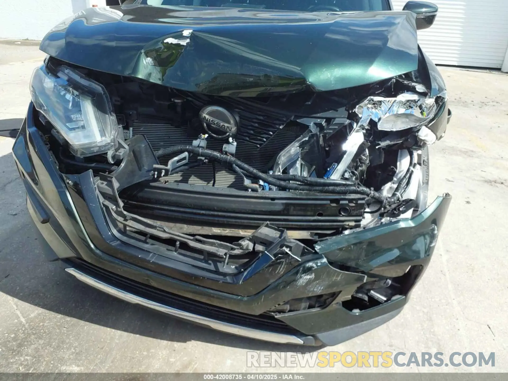 6 Photograph of a damaged car 5N1AT2MT4KC794820 NISSAN ROGUE 2019