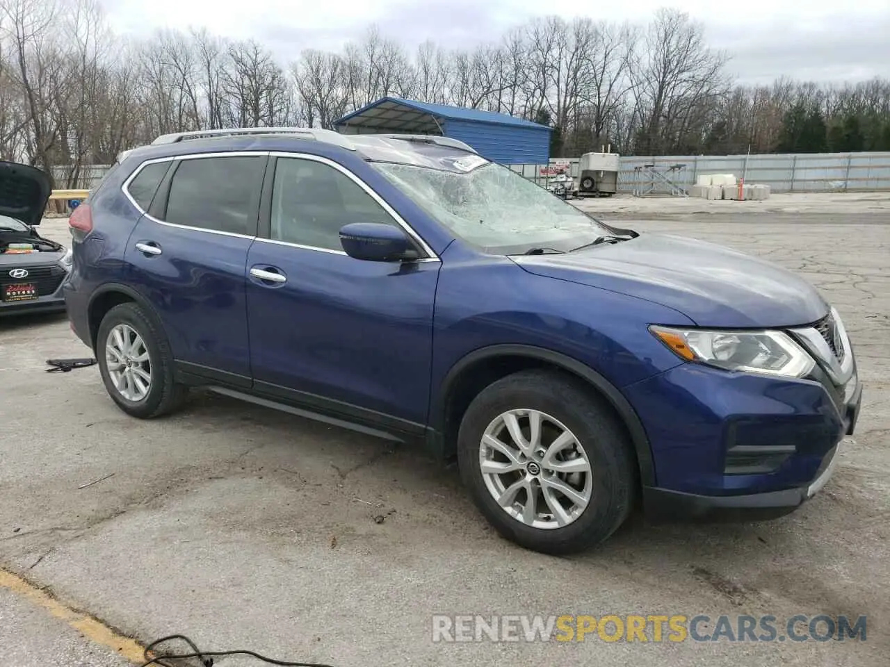 4 Photograph of a damaged car 5N1AT2MT4KC827797 NISSAN ROGUE 2019
